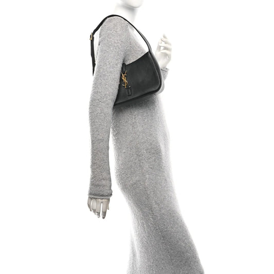 Smooth Calfskin Le 5 a 7 Hobo Black