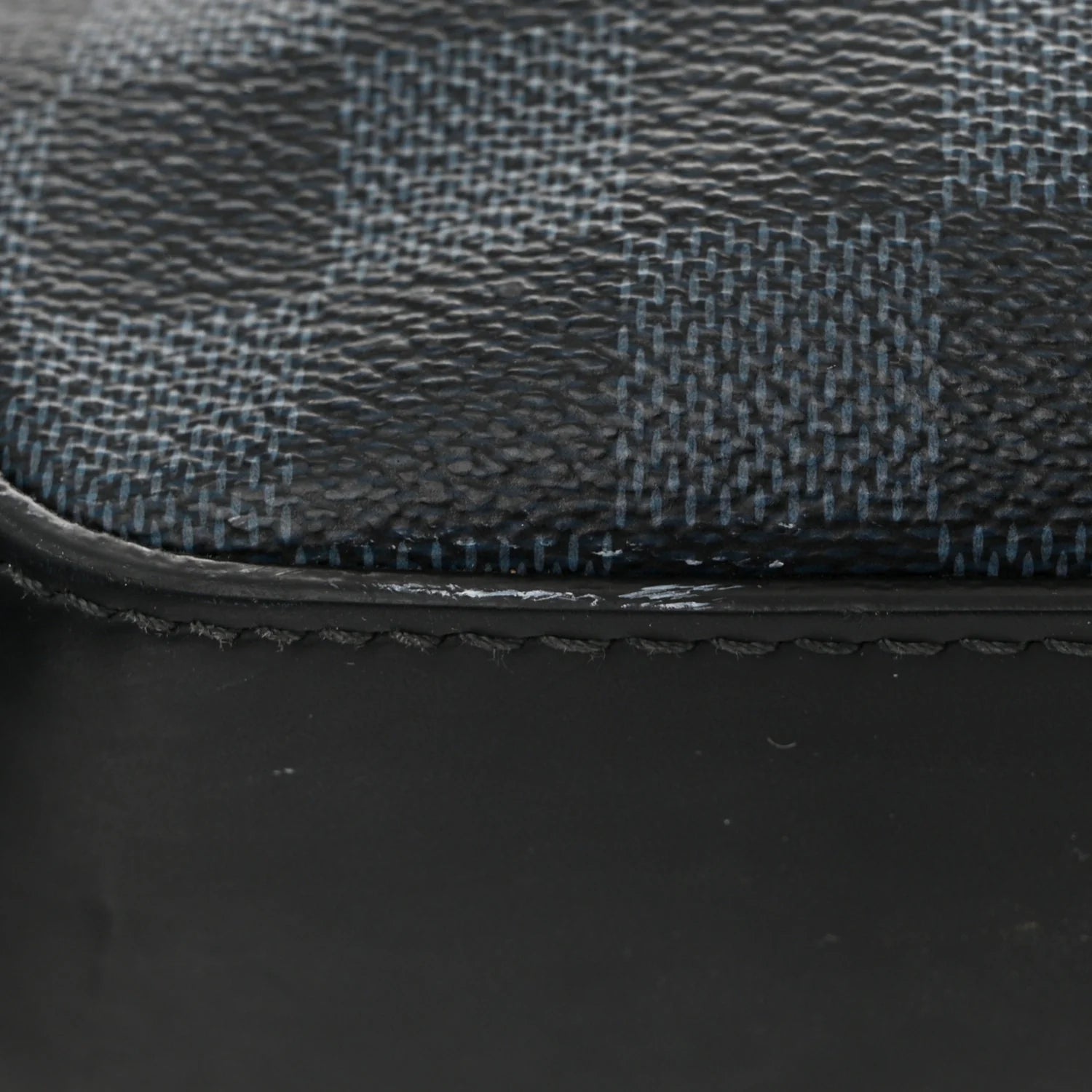 Damier Cobalt Greenwich Messenger