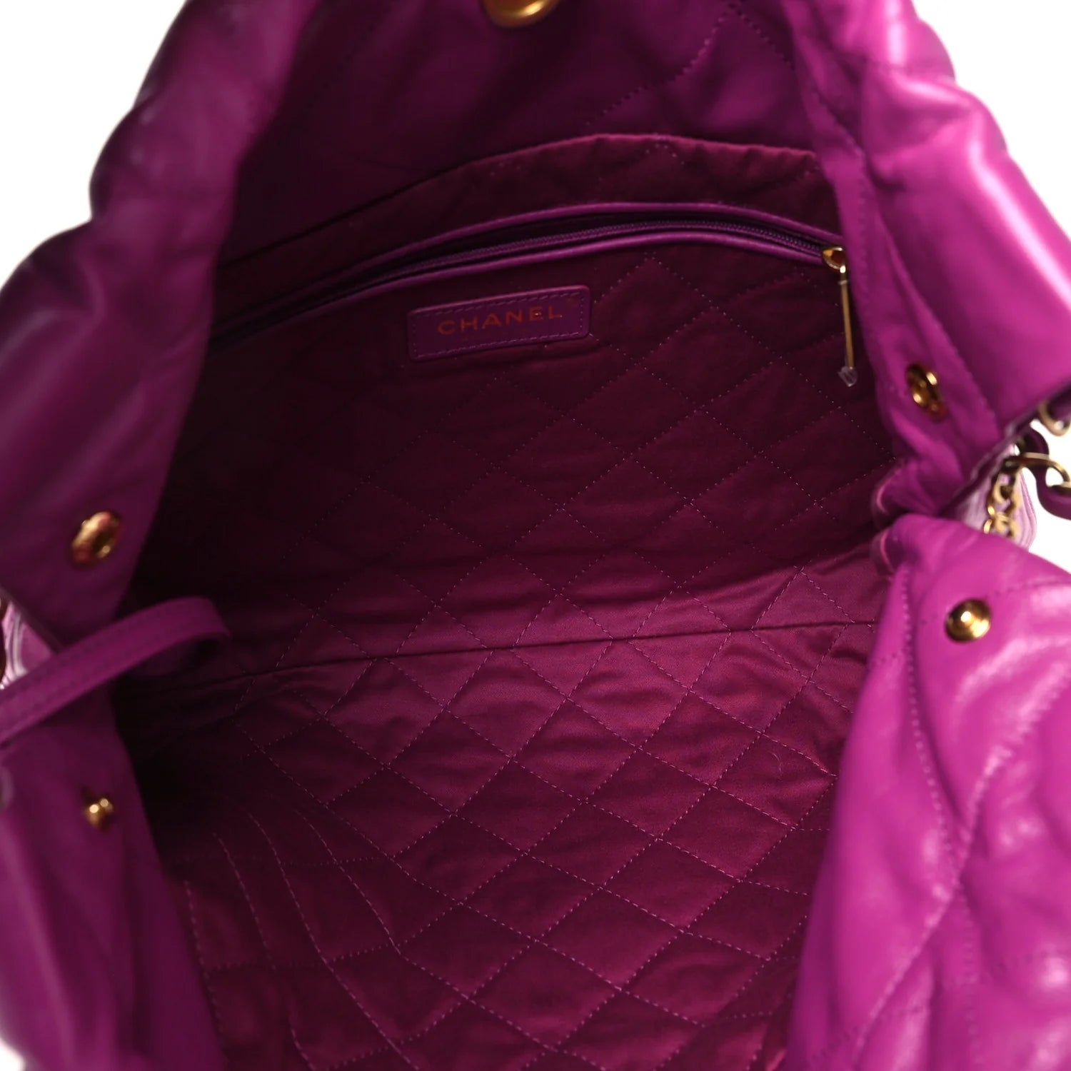 Shiny Calfskin Quilted Small  22 Fuchsia