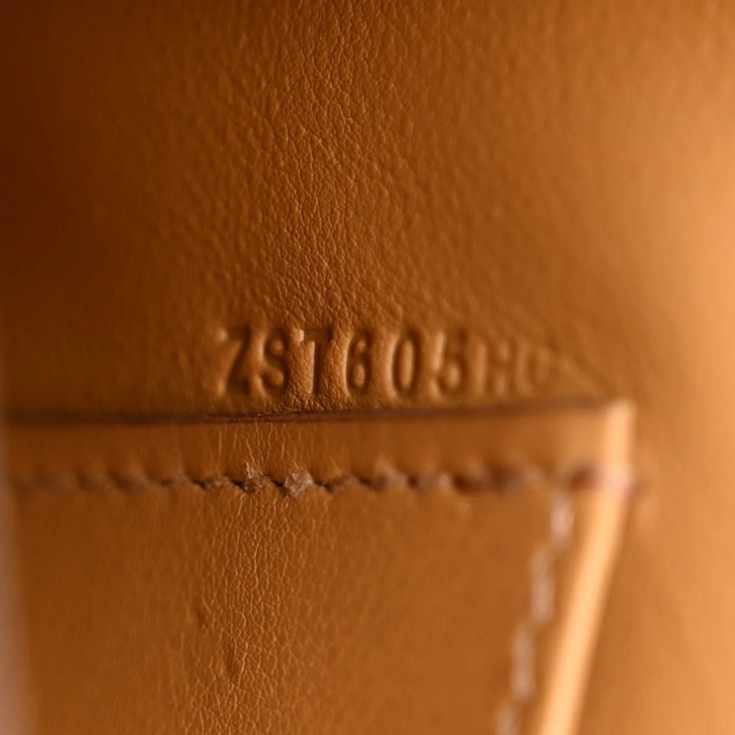 Swift Kelly Pochette Clutch Biscuit