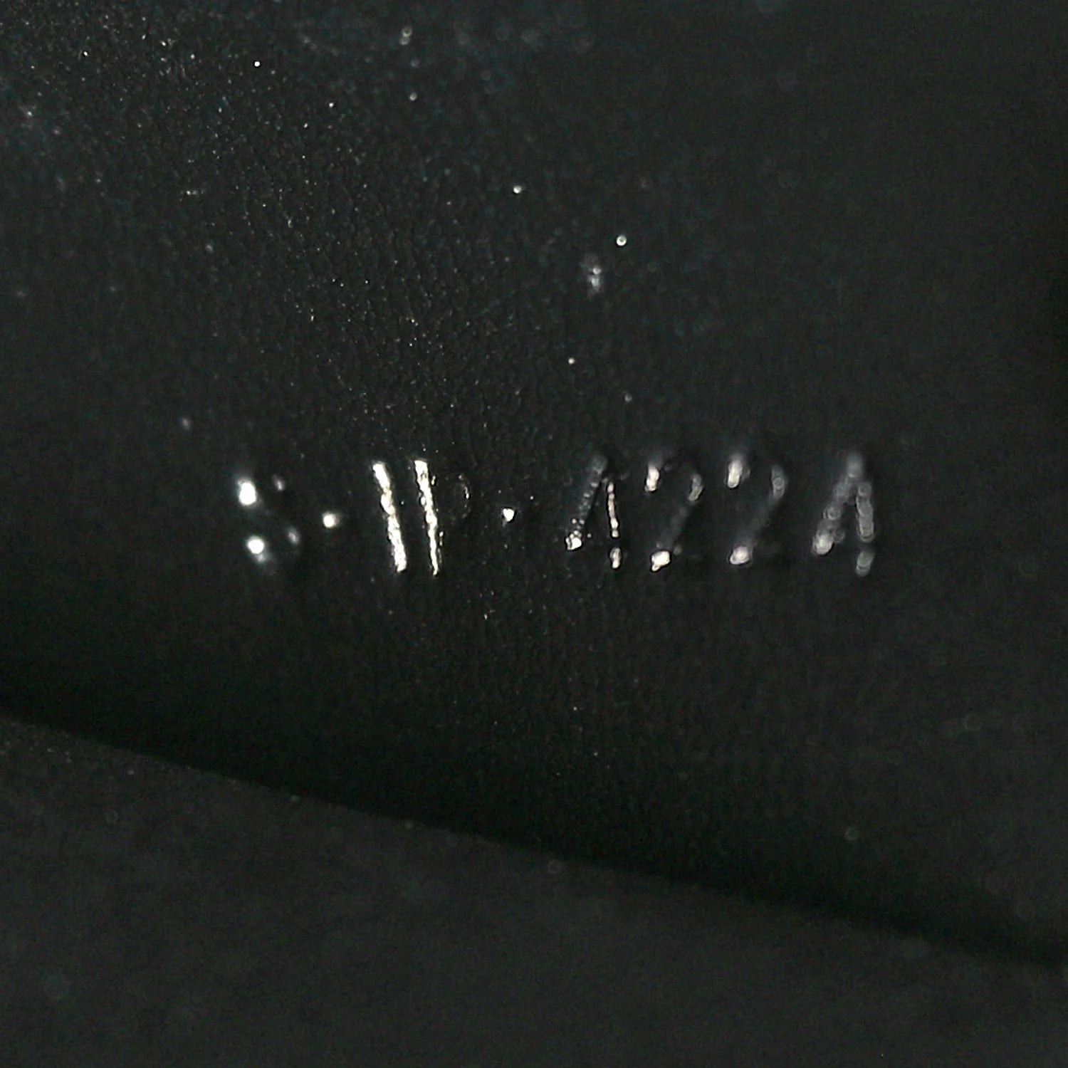 Smooth Satinated Calfskin Teen Nino Black