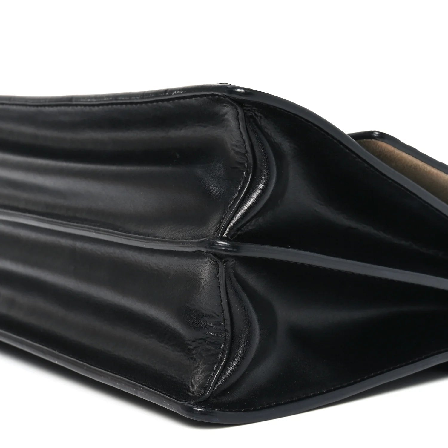 Vitello Liberty Bi-Color FF 1974 Embossed Chain Strap Kan U Shoulder Bag Black Maya