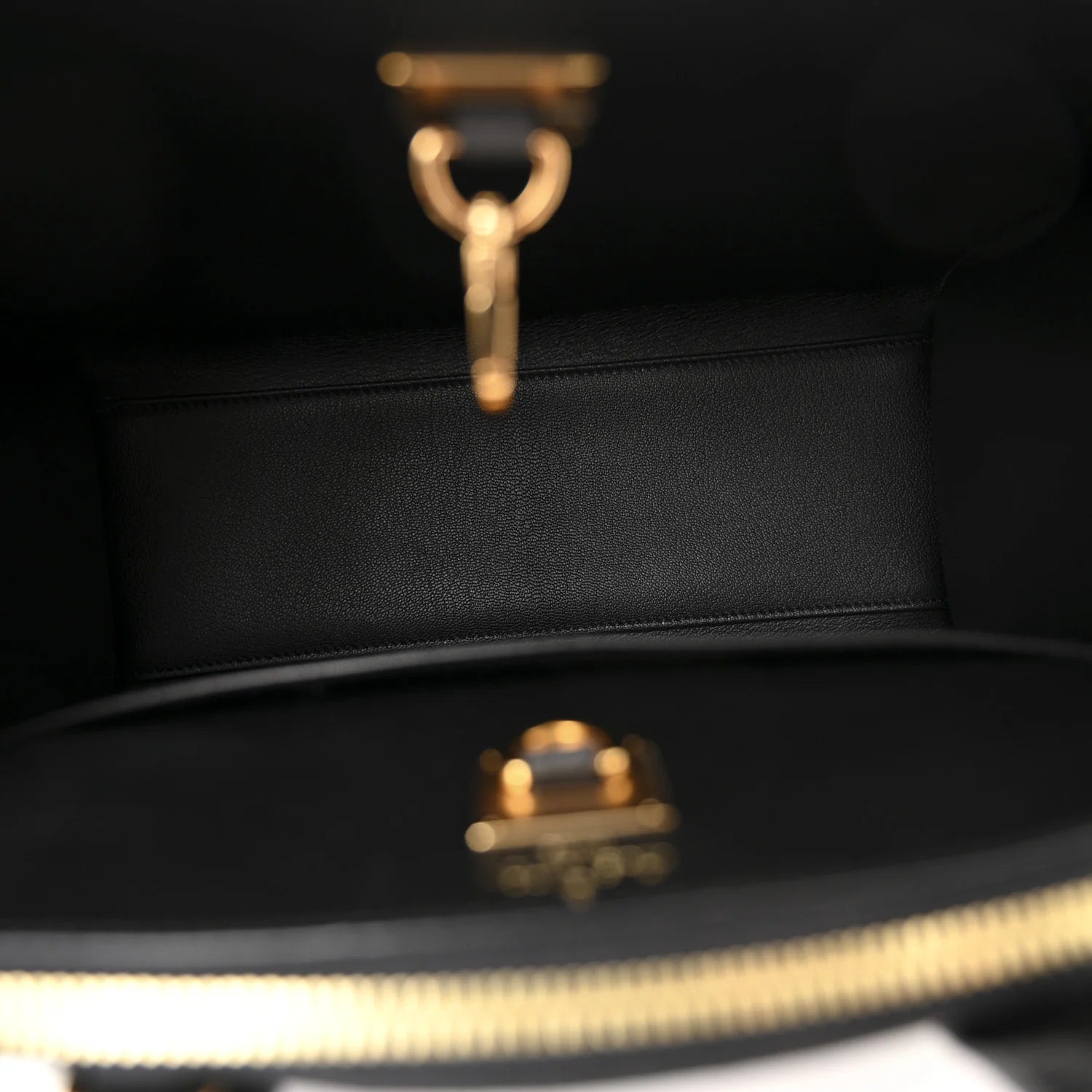 Ostrich City Steamer PM Black