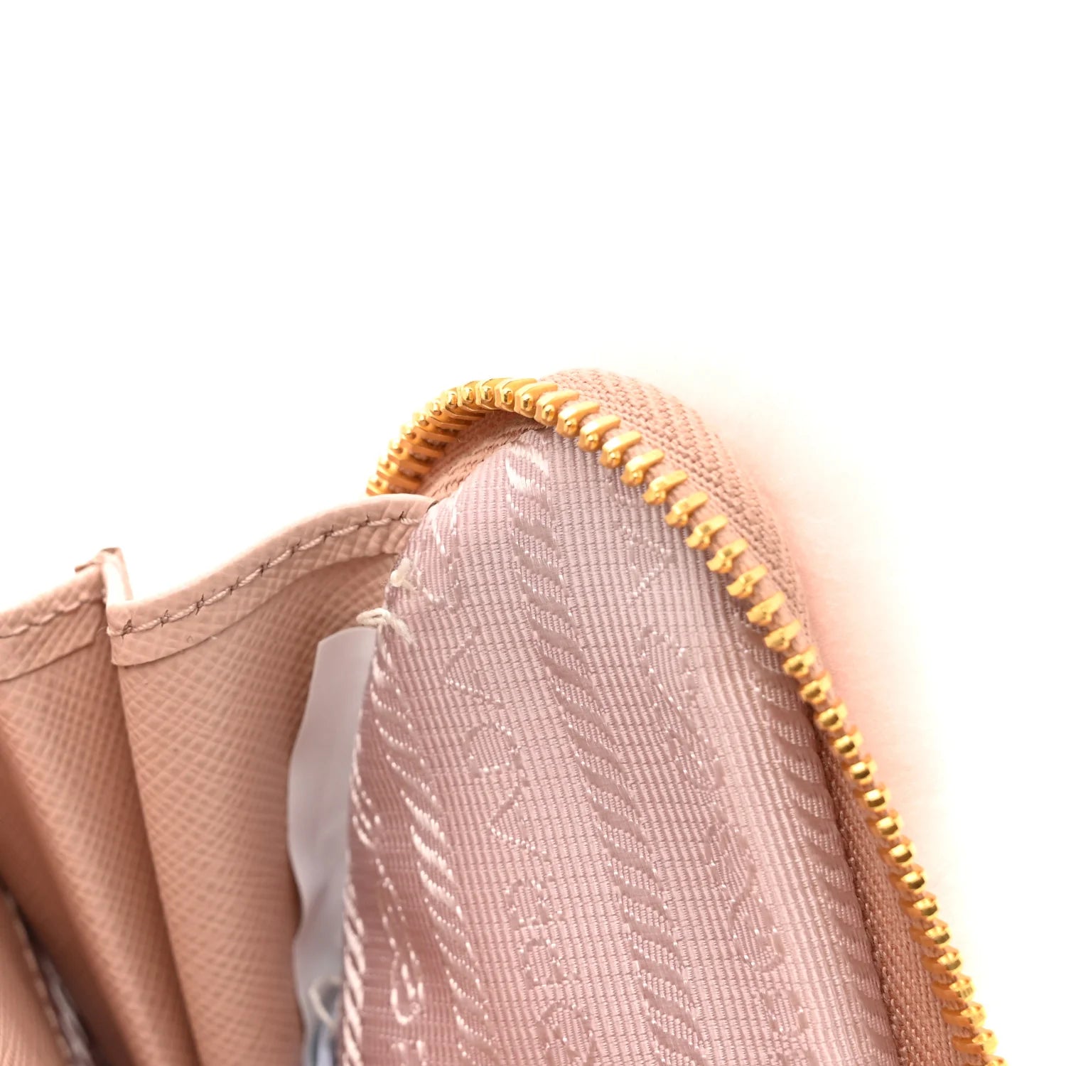 Saffiano Shearling Triangle Mini Pouch Orchidea