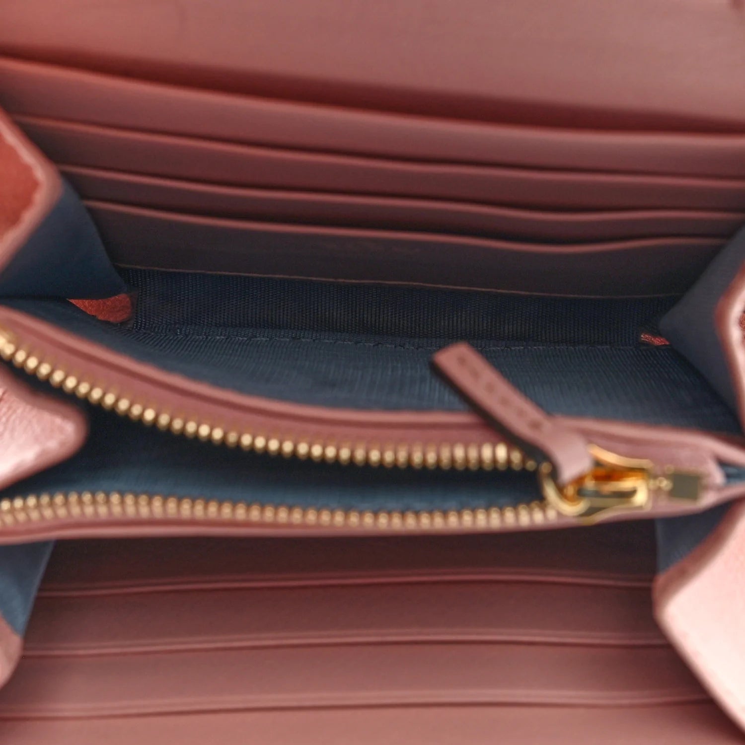 Roxy Calfskin Medium Blondie Chain Wallet Powder Pink