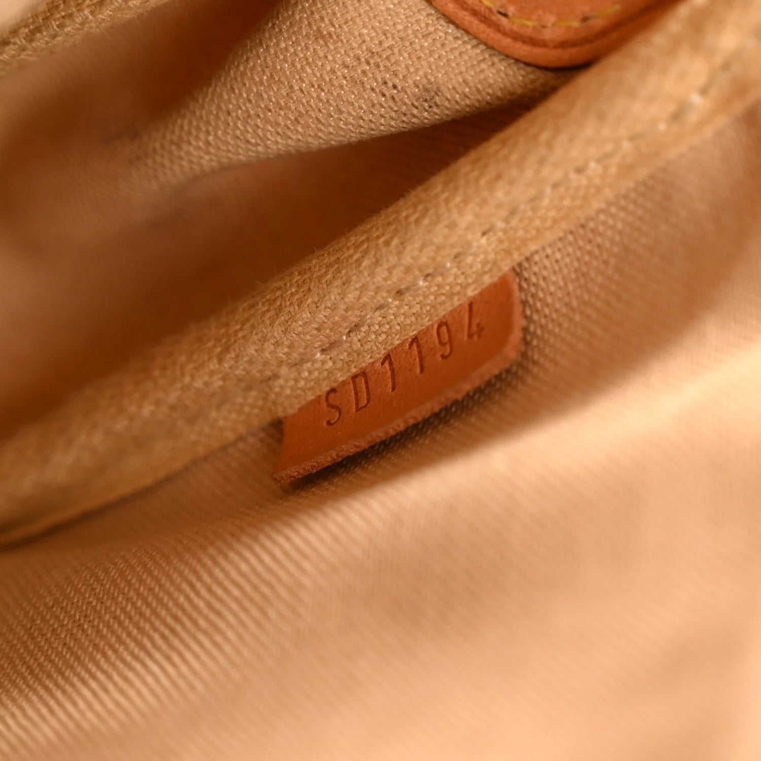 Damier Azur Favorite PM