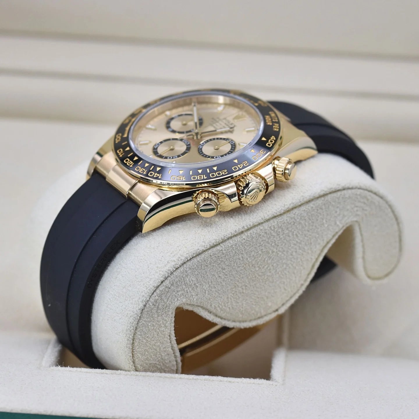 Cosmograph Daytona 40Mm, 18K Yellow Gold, Ref# 126518Ln-0010