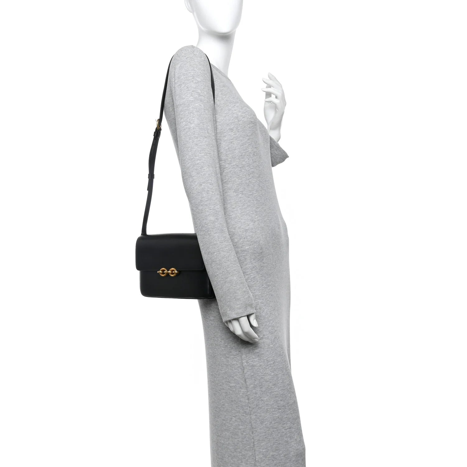 Smooth Calfskin Le Maillon Satchel Black