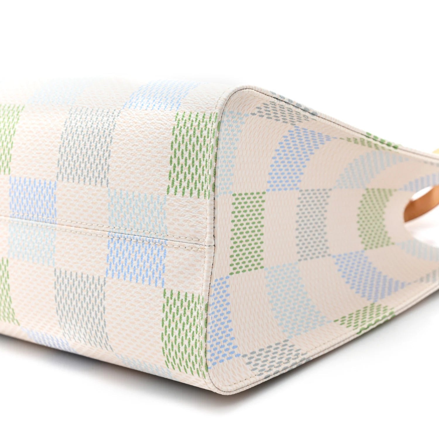 Damier Giant Onthego MM Pistachio