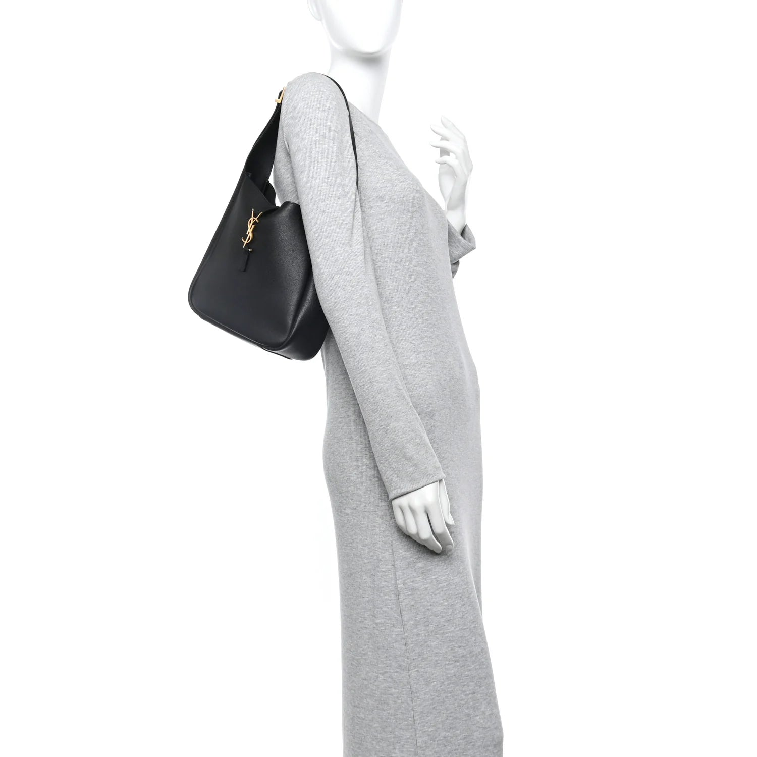 Smooth Calfskin Small Le 5 a 7 Soft Hobo Black