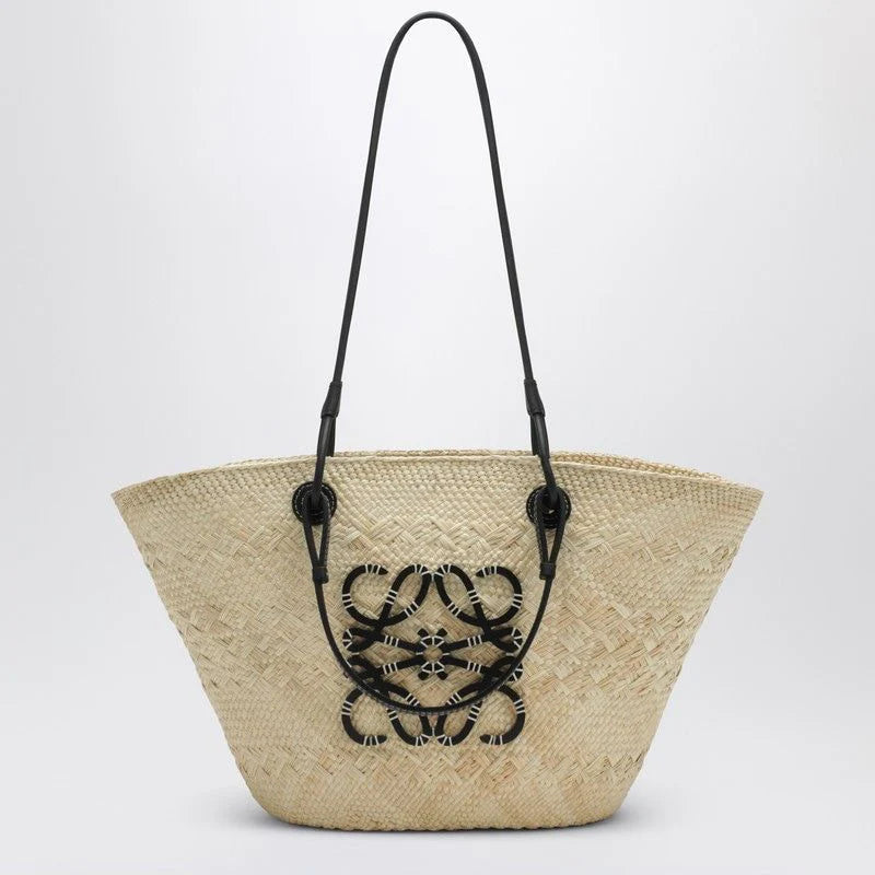 MEDIUM ANAGRAM BASKET BAG in NATURAL/BLACK