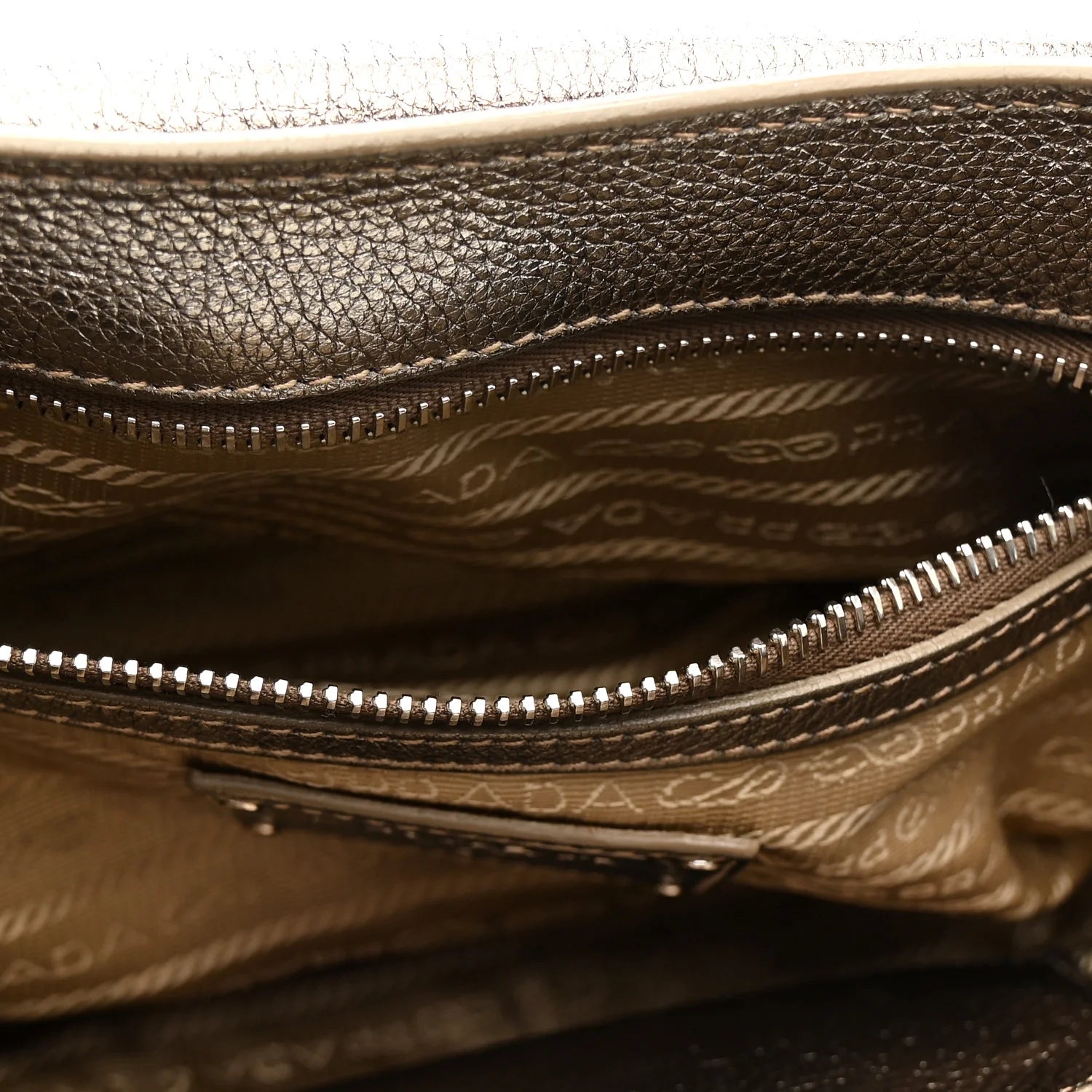 Metallic Vitello Daino Pushlock Shoulder Bag Peltro