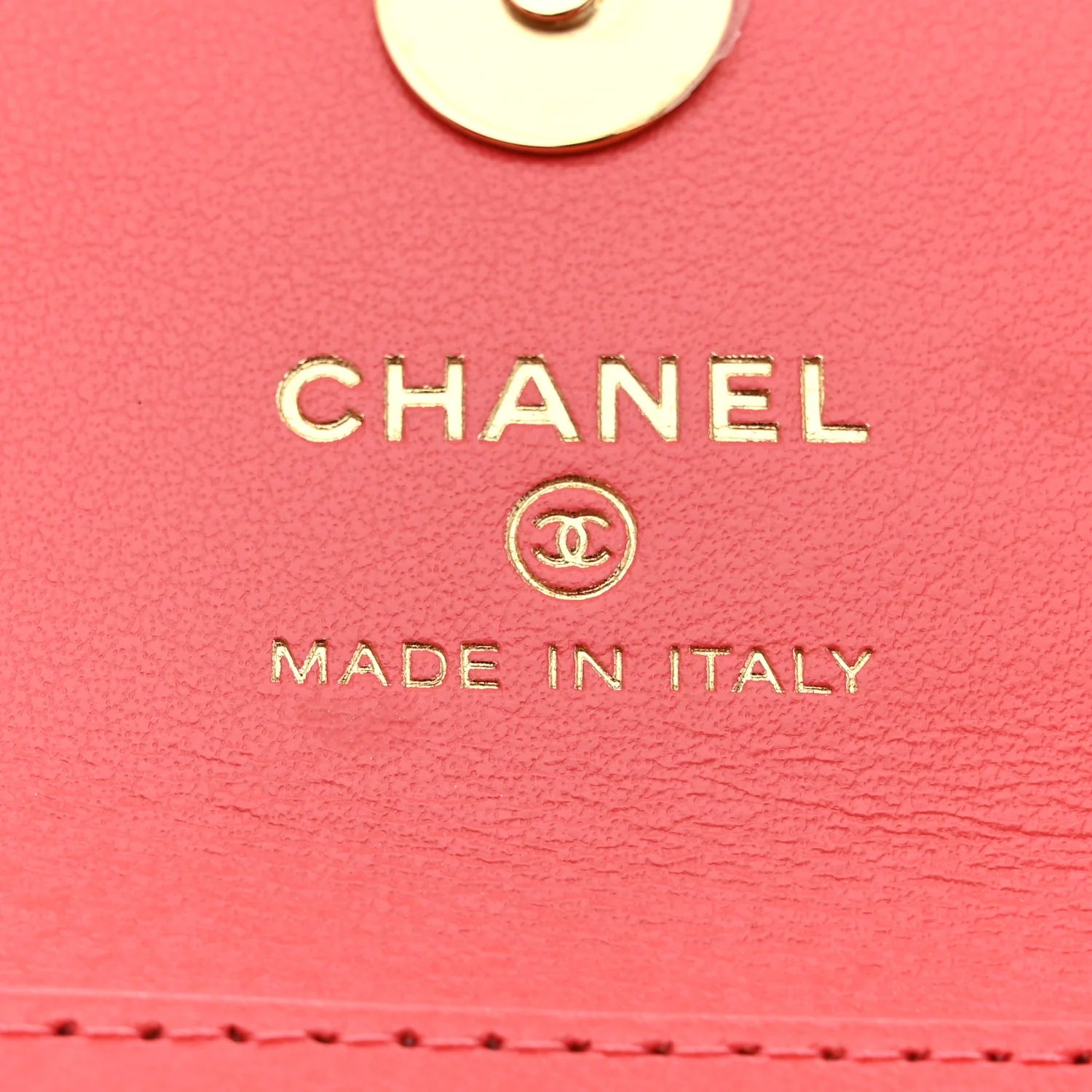 Shiny Lambskin Quilted Card Holder on Chain Pink