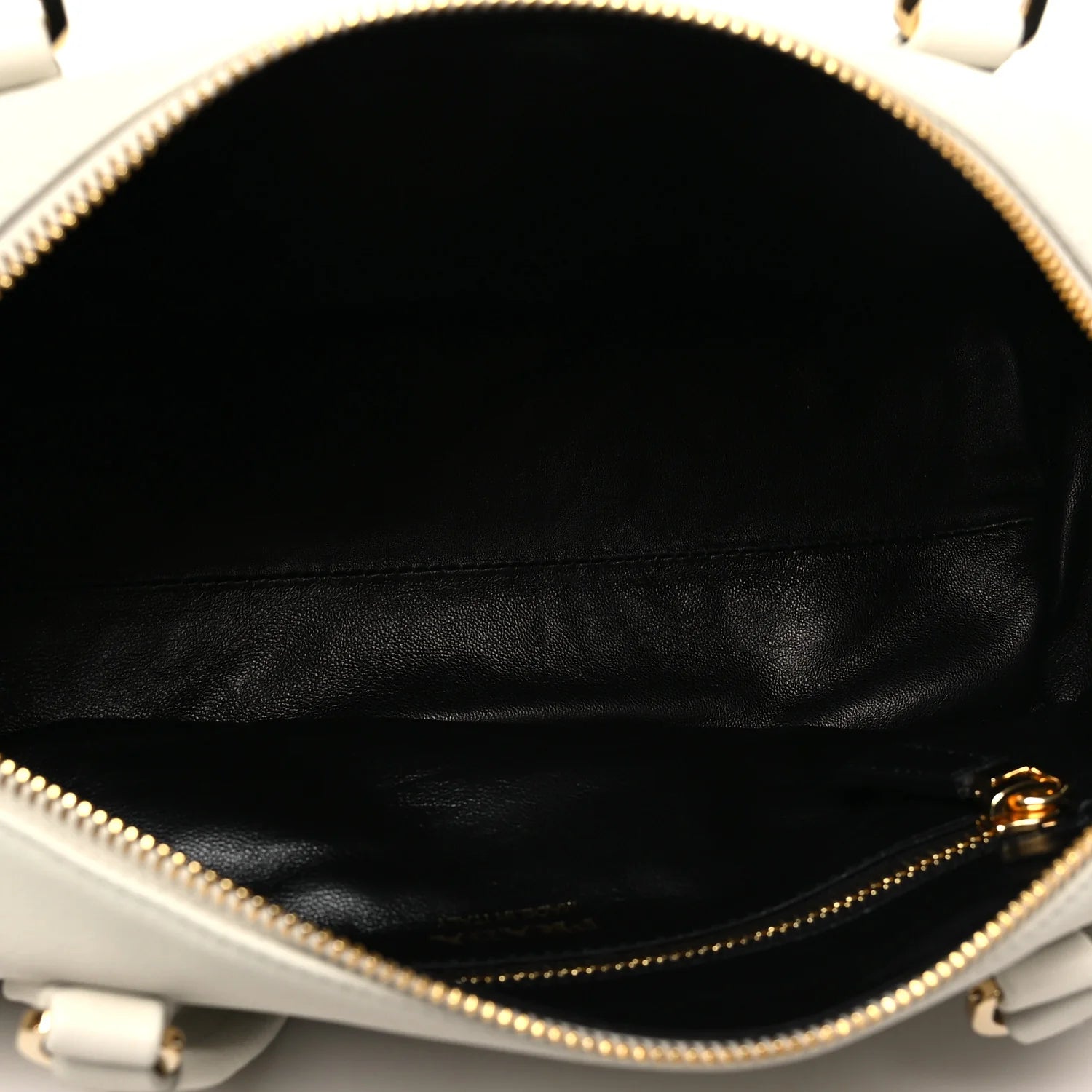 Soft Grain Medium Top Handle Bag with Padlock Bianco