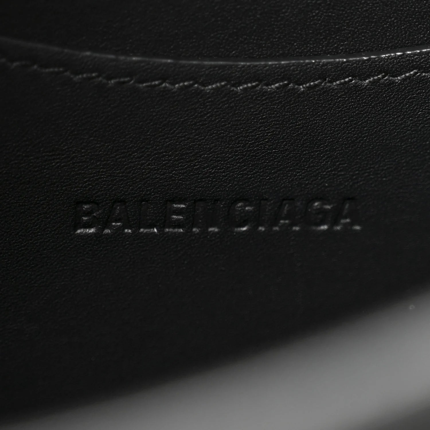 Smooth Calfskin Neo Classic Black Hardware S City Black