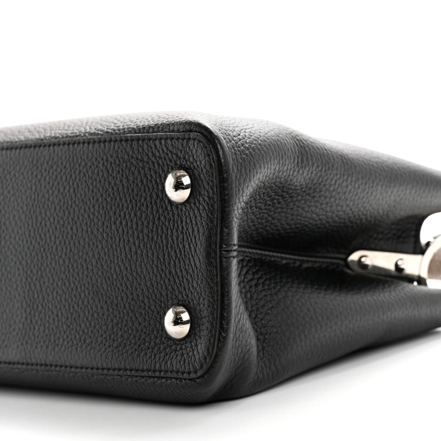 Taurillon Snakeskin Capucines MM Black