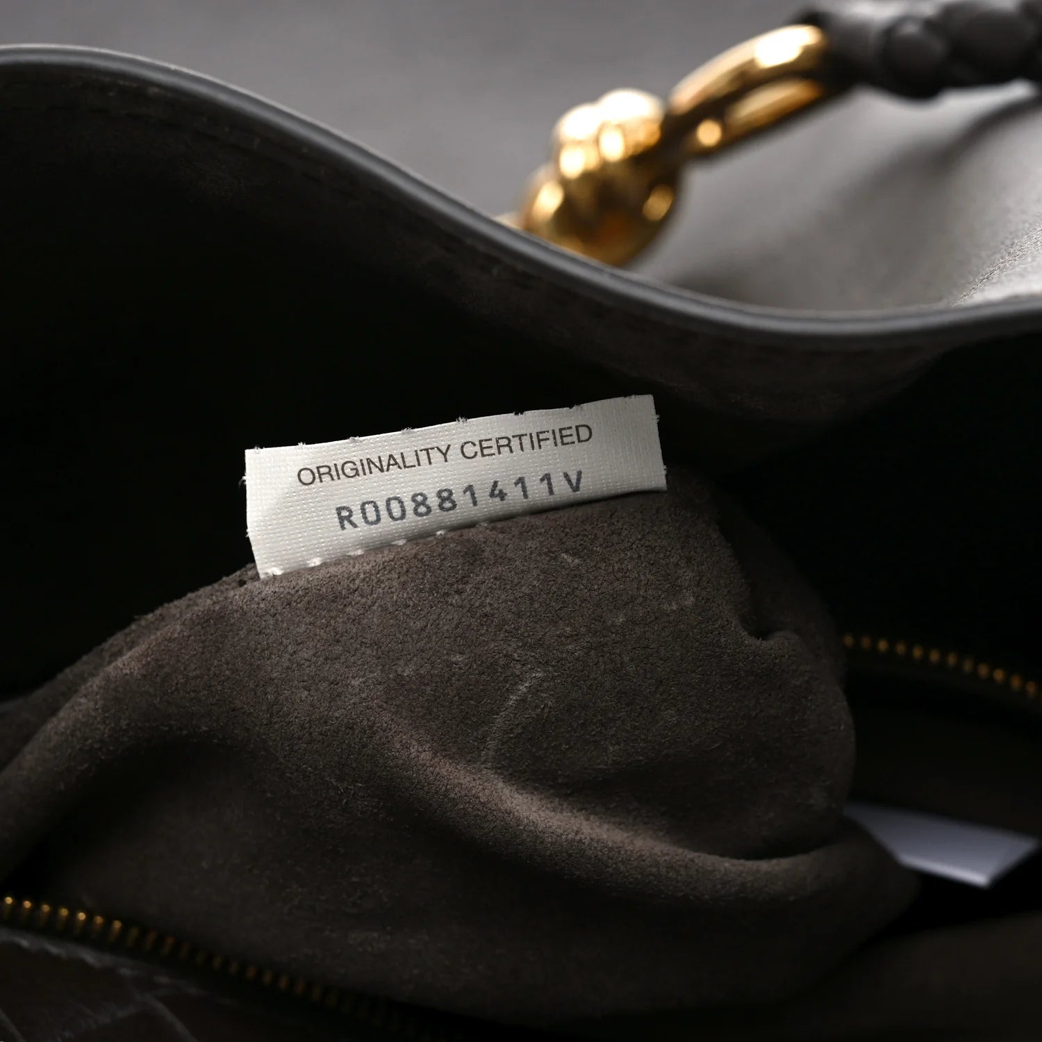 Silky Calfskin Vertical Andiamo Bucket Bag Fondant