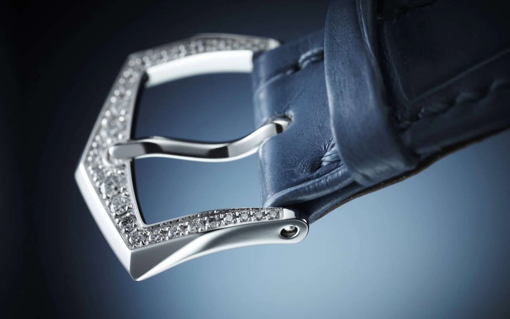 Women’S Complication World-Time, 18K White Gold Set with 89 Diamonds (~1.03 Ct.), 36Mm, Ref# 7130G-016