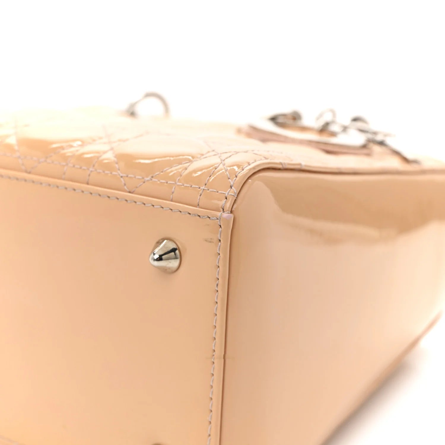 Patent Cannage Medium Lady Dior Beige