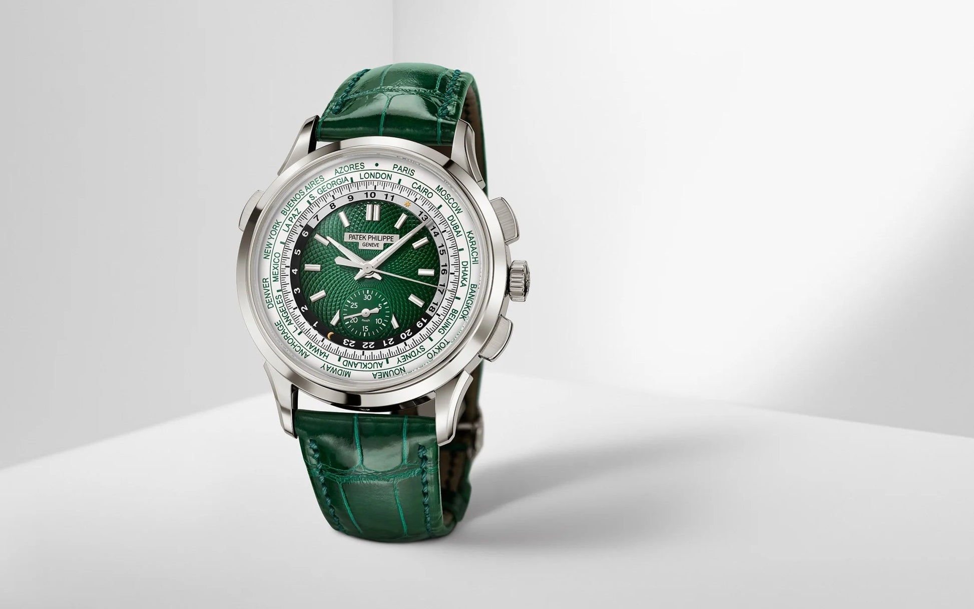 Complication World-Time Flyback Chronograph, Platinum, 39,5Mm, Ref# 5930P-001