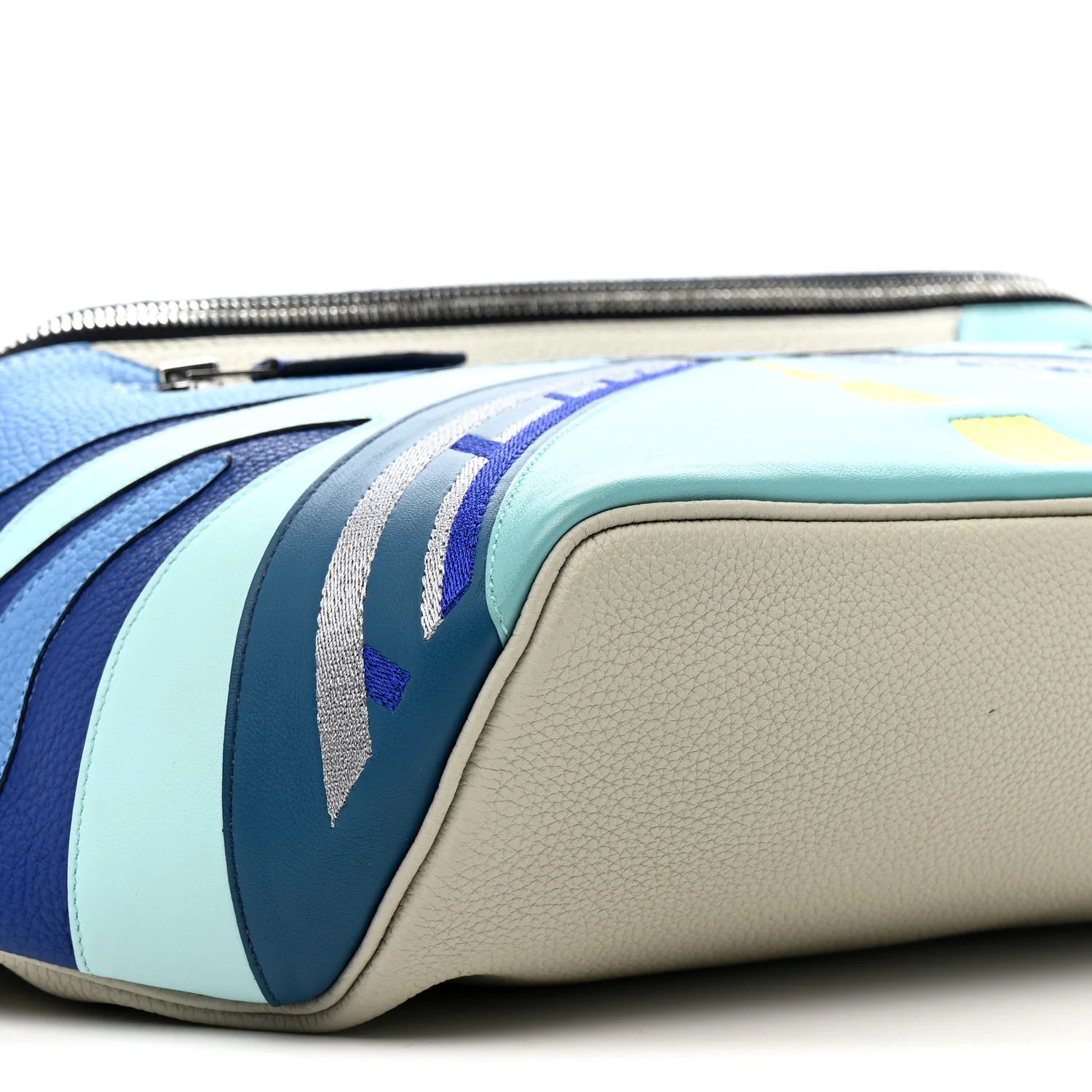 Togo Swift Endless Road Cityslide Belt Bag GM Gris Perle Bleu Electrique