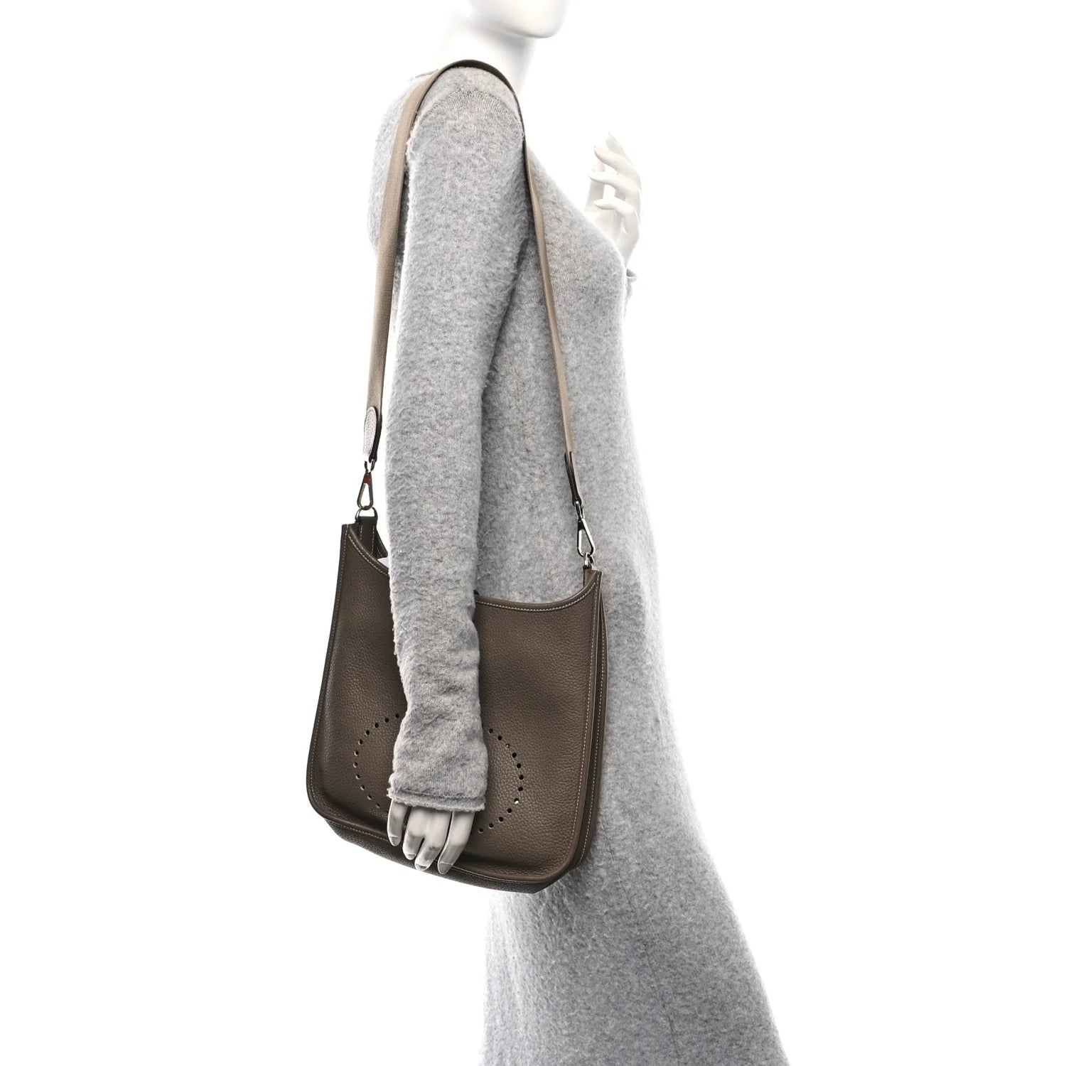 Taurillon Clemence Evelyne PM Etoupe