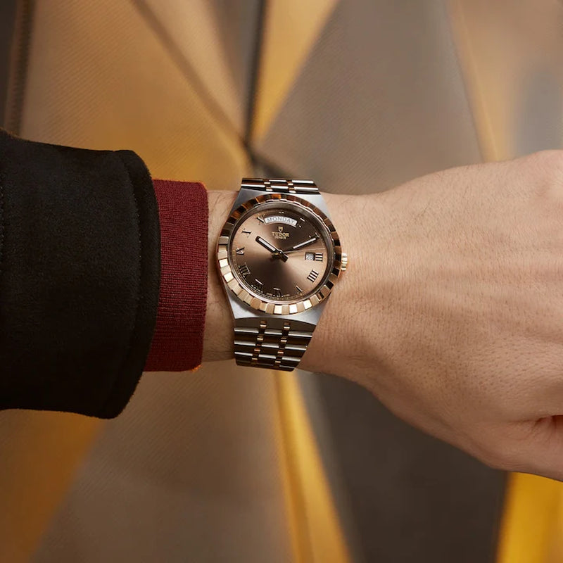 Royal, Stainless Steel and 18K Yellow Gold, 41Mm, Ref# M28603-0007