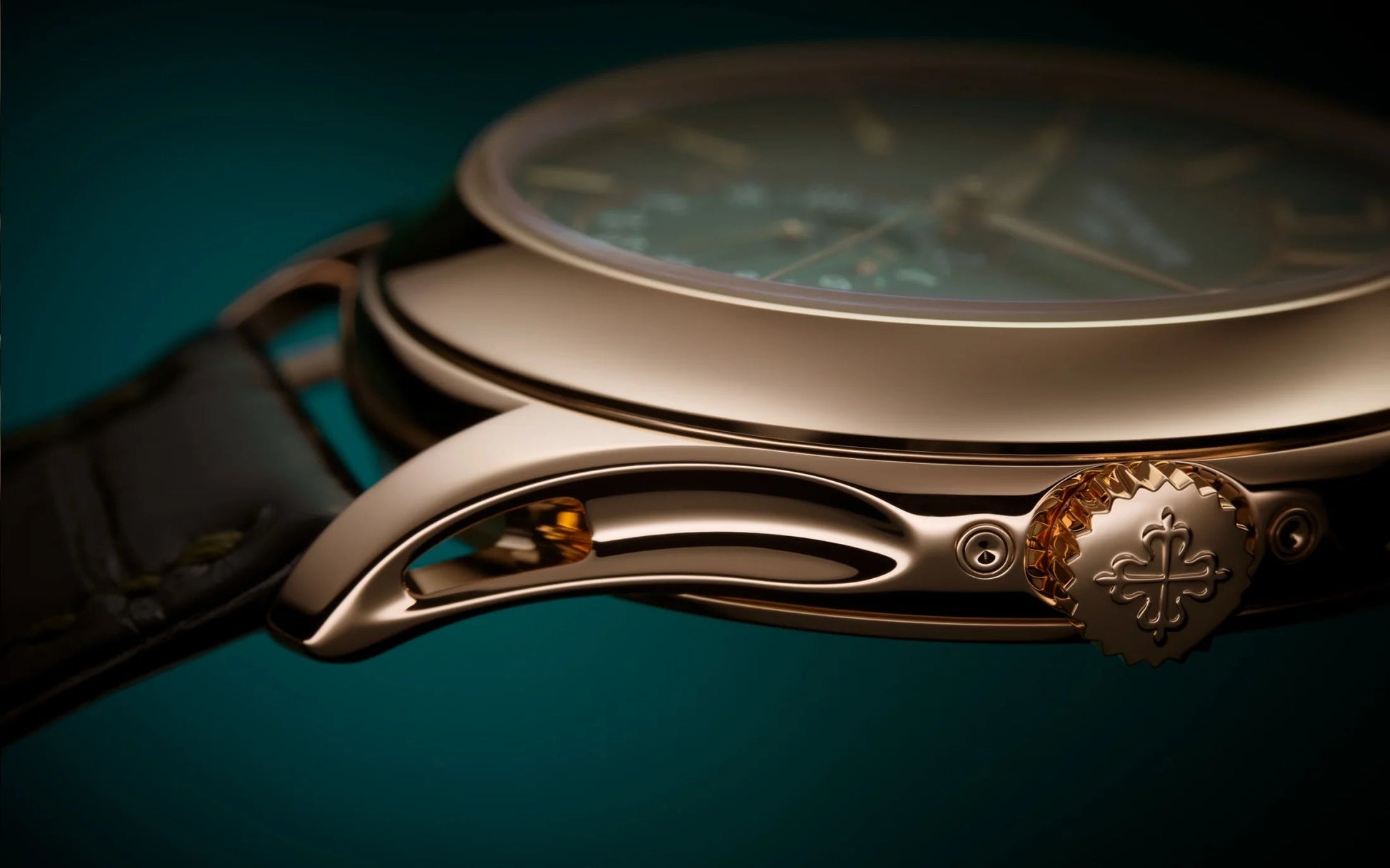 Complication, 18K Rose Gold, 40Mm, Annual Calendar Ref# 5205R-011