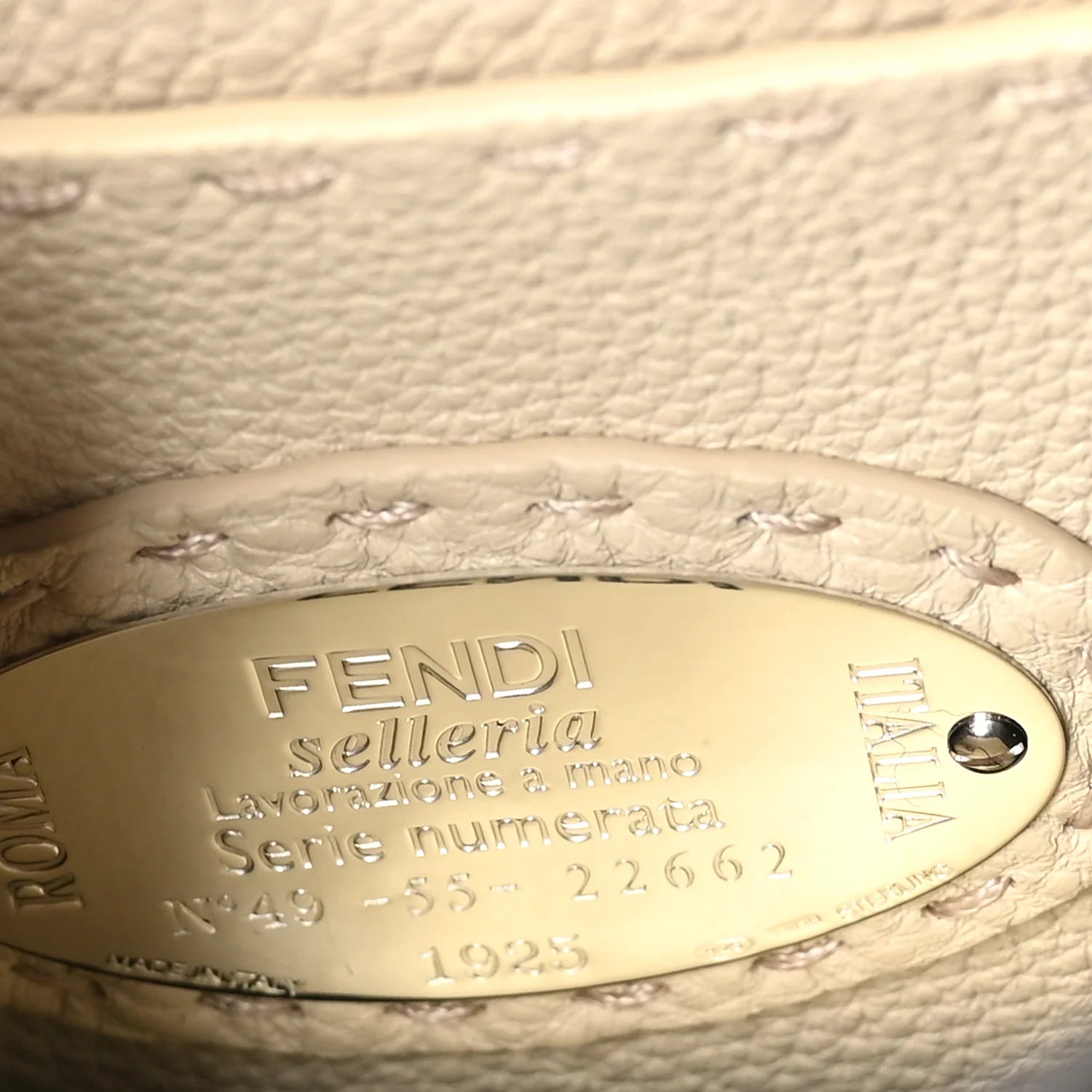 Cuoio Romano Selleria Chamois Small Peekaboo I SEE U Satchel Asfalto Camelia