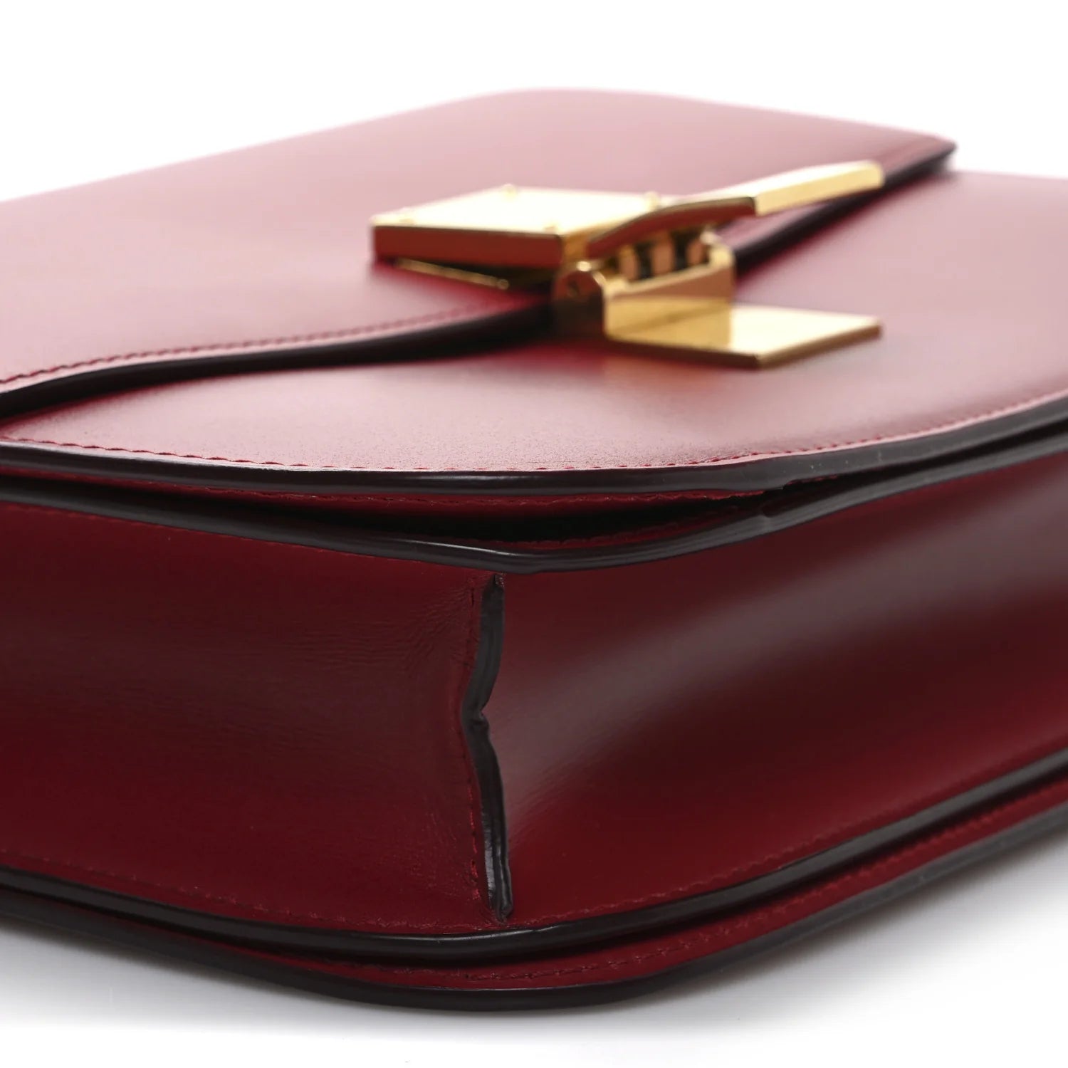 Smooth Calfskin Medium Classic Box Flap Bag Red