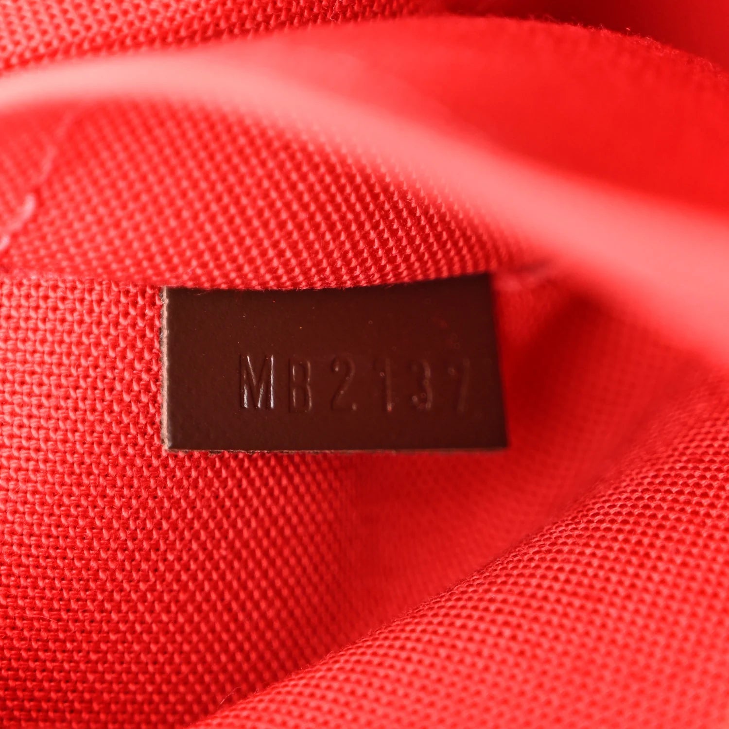 Damier Ebene Pochette Accessories NM