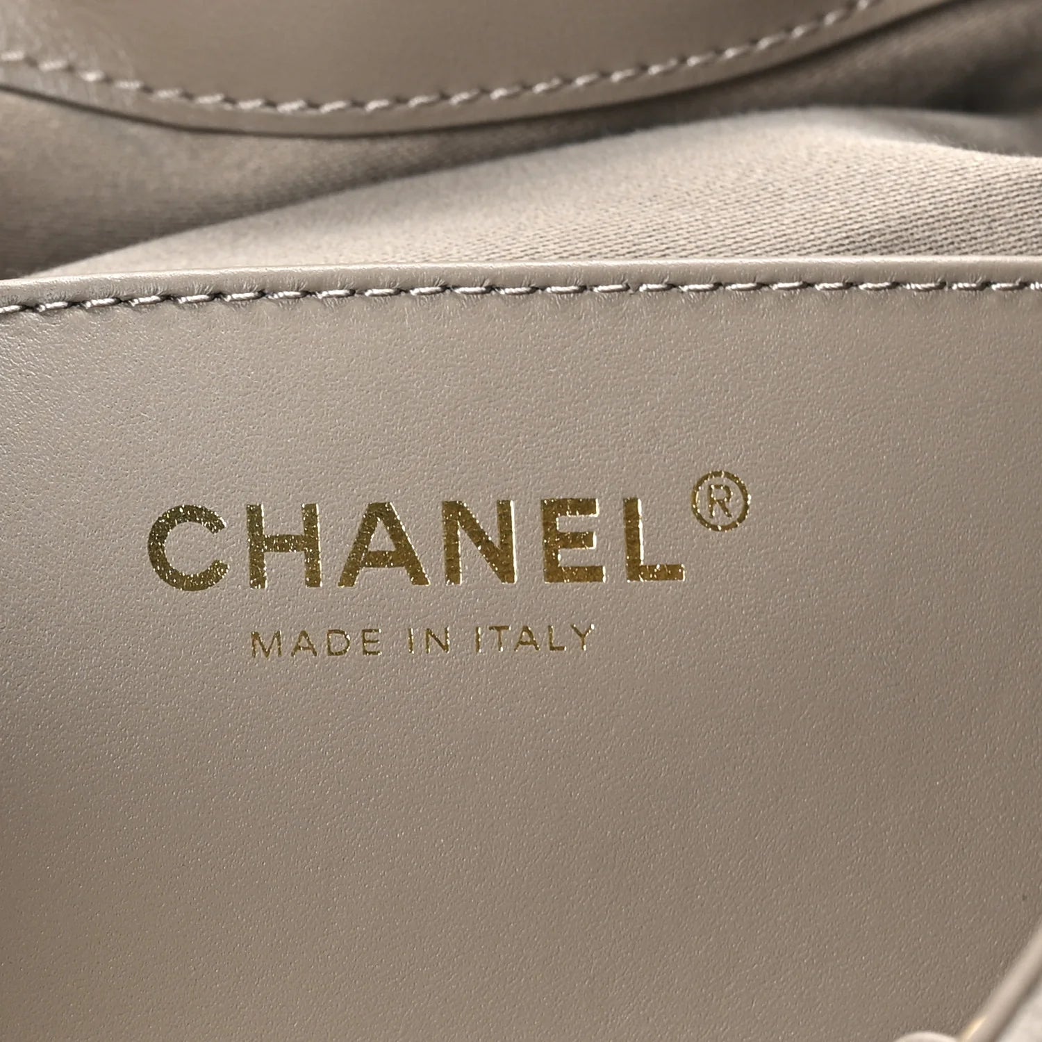 Suede Quilted Medium  25 Handbag Grey