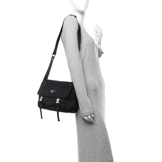 Nylon Vela Double Snap Buckle Messenger Bag Black