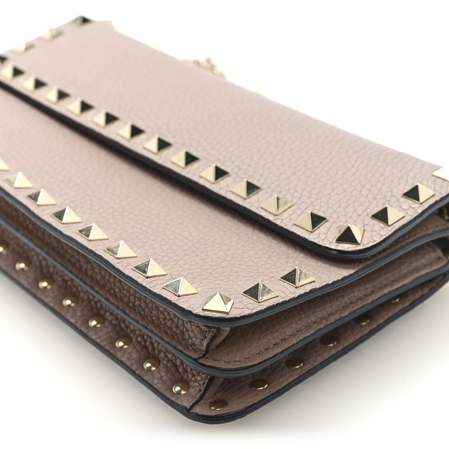 Grainy Calfskin Rockstud Chain Pouch Poudre