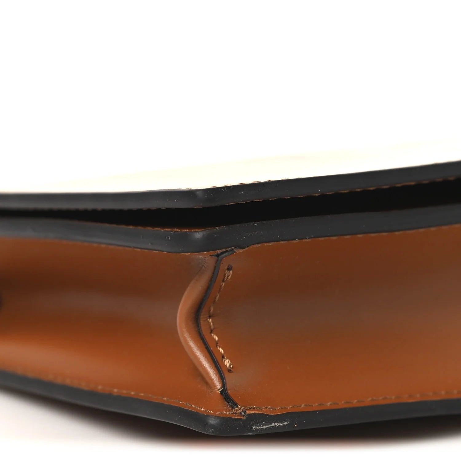 Vitello King Tamponato Logo Embossed Medium Wallet on Chain Cuoio