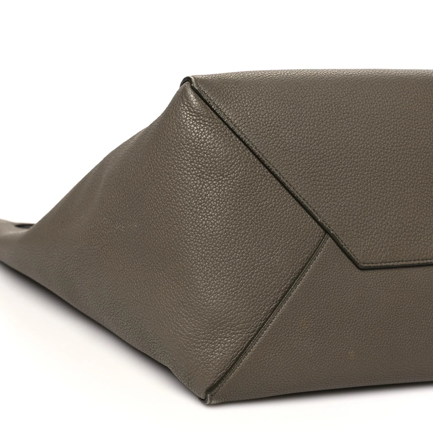 Soft Grained Calfskin Small Belt Cabas Phantom Taupe