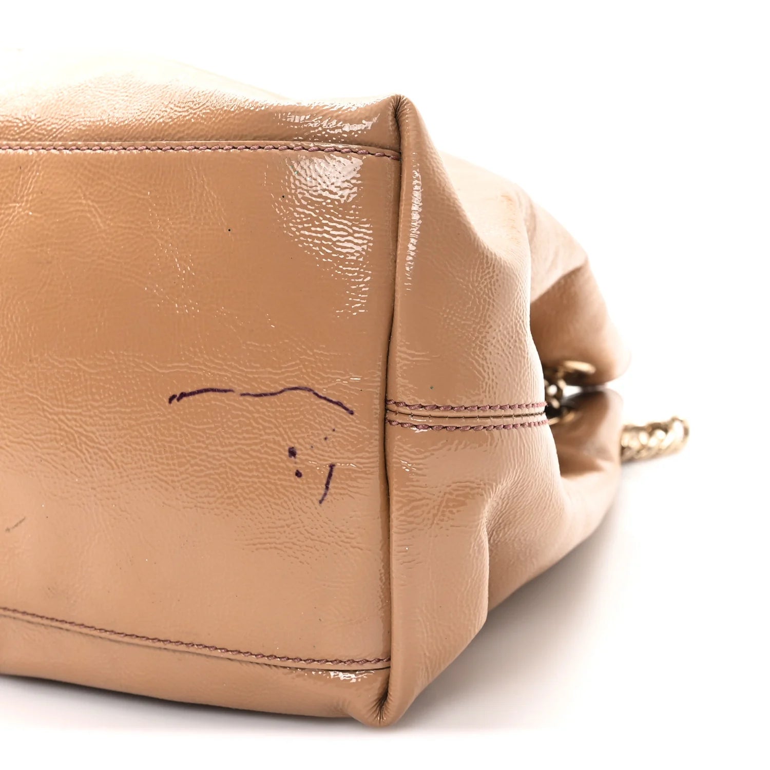 Vernice Naplack Medium Soho Chain Shoulder Bag Dark Cipria