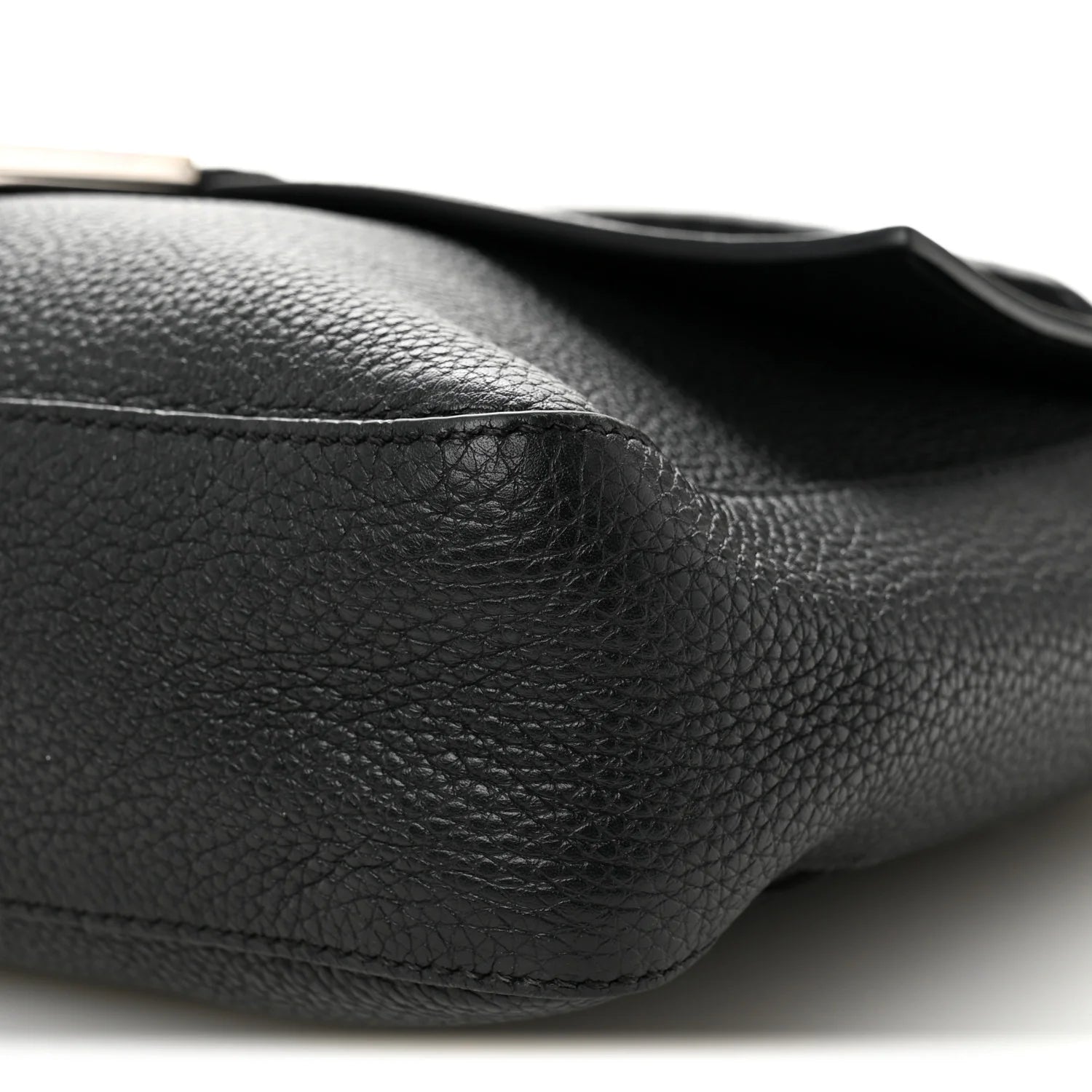 Cuoio Romano Selleria Large Convertible Baguette Black