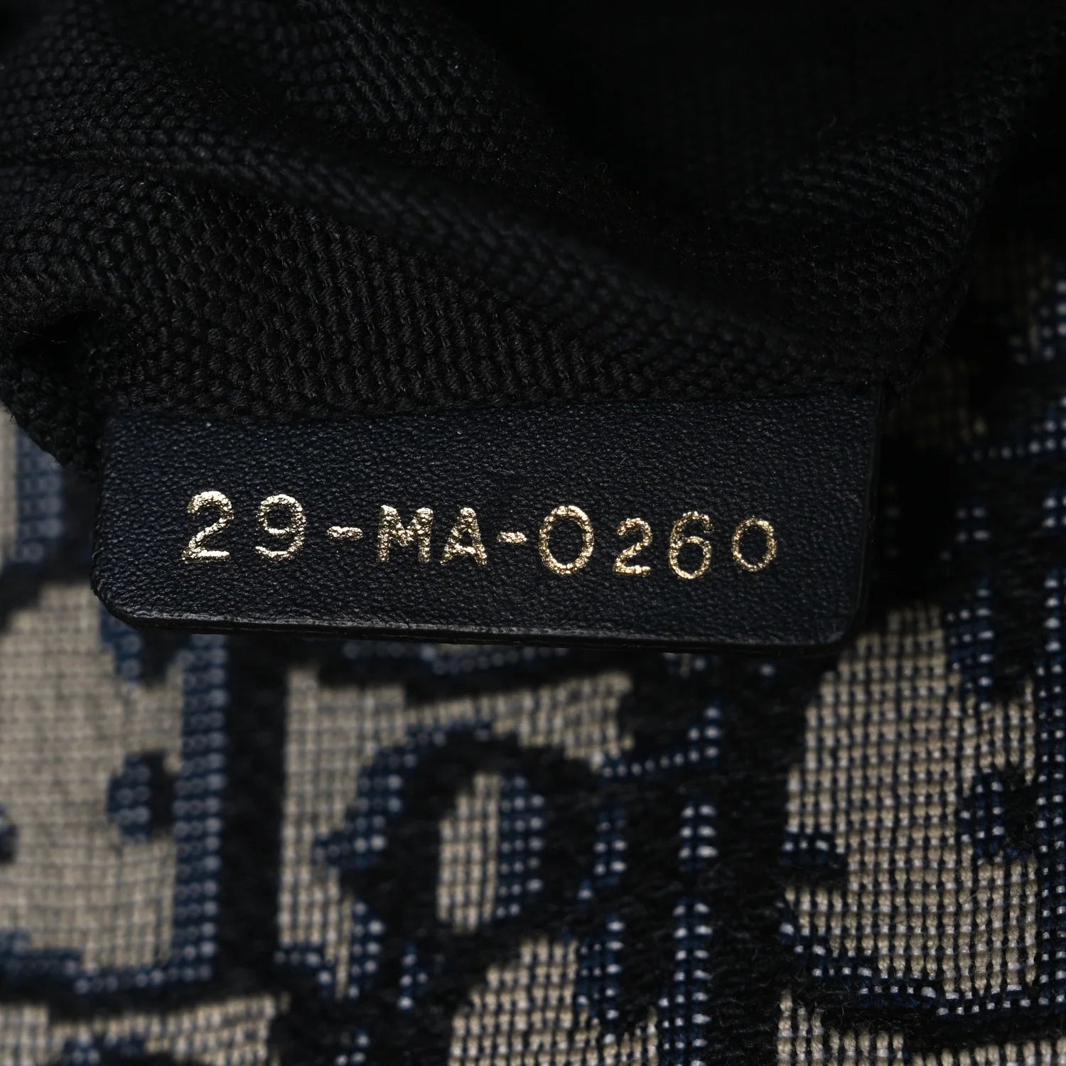 Oblique 30 Montaigne Flap Bag Blue