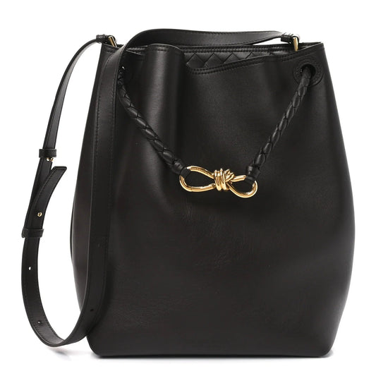 Silky Calfskin Vertical Andiamo Bucket Bag Fondant