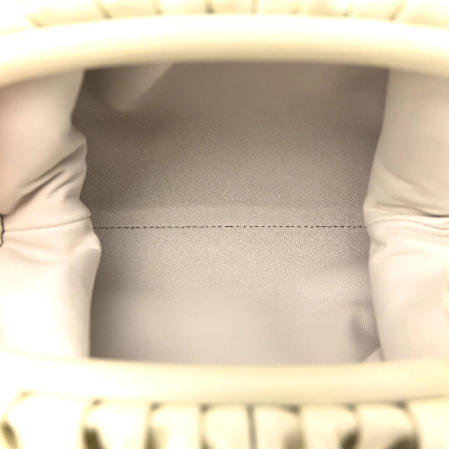 Patent Mini Pouch Chalk