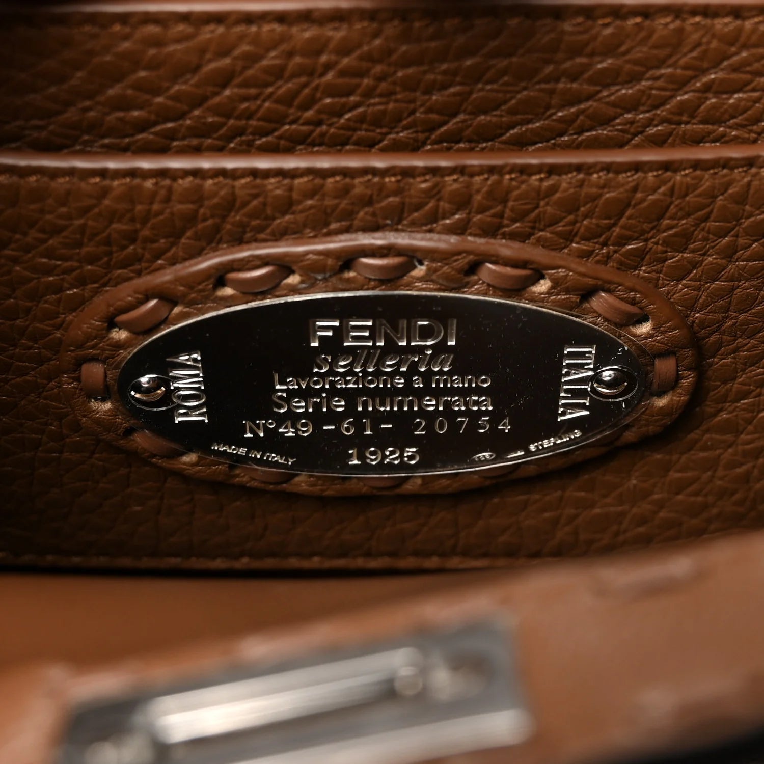 Cuoio Romano Selleria Petite Peekaboo I SEE U Iconic Satchel Fettuccia