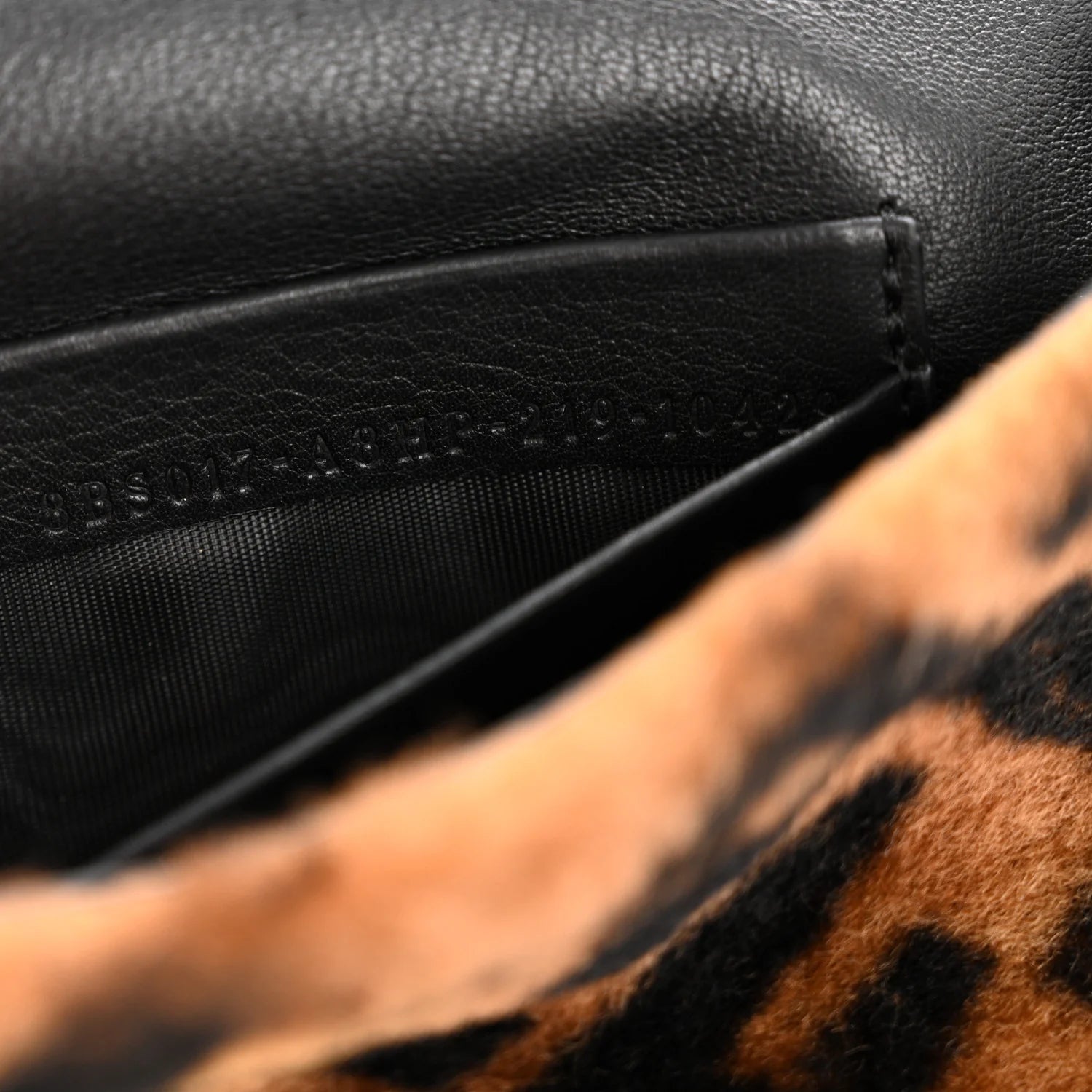 Shearling Vitello Dolce Macro FF 1974 Mini Baguette Tobacco Black