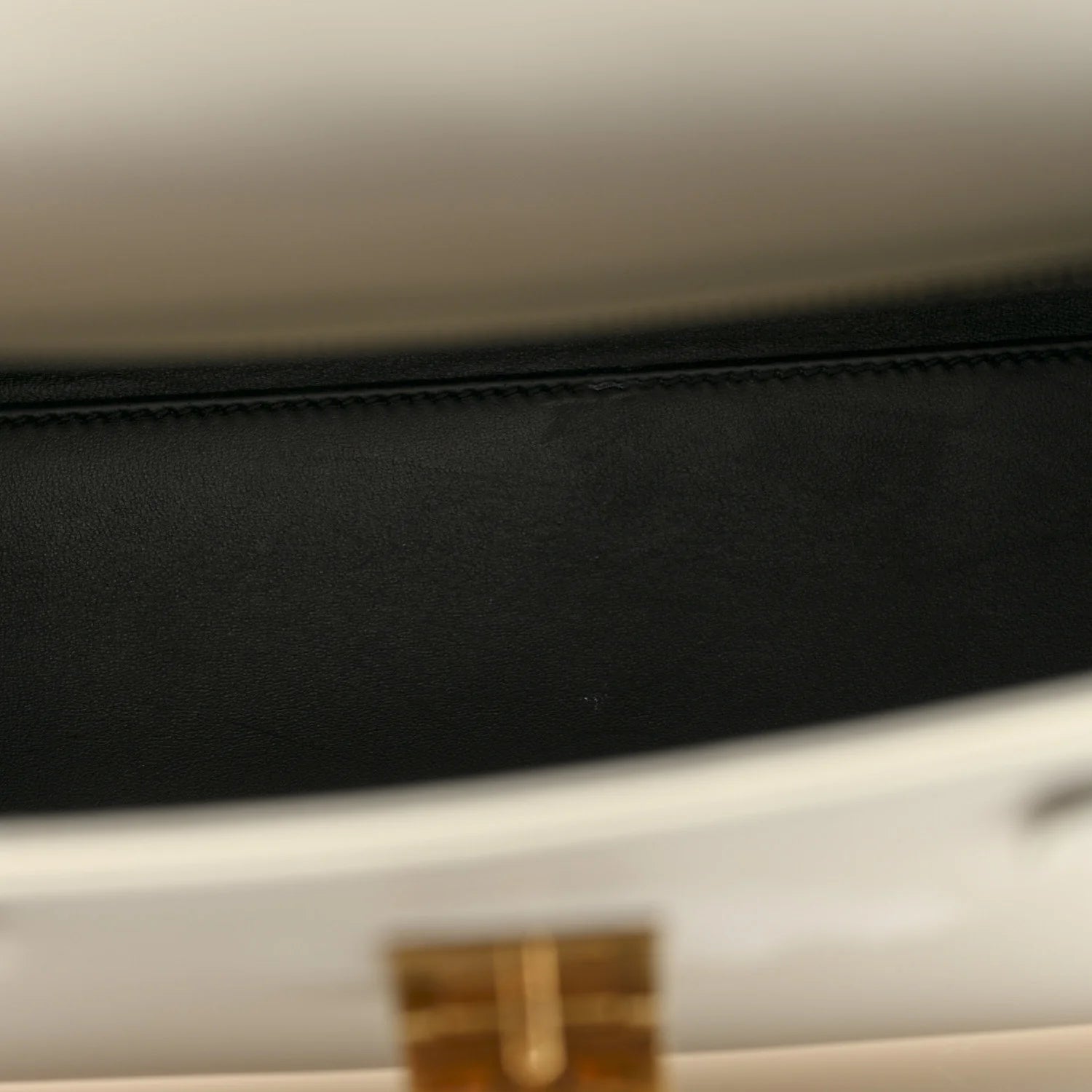 Shiny Calfskin Le Fermoir Top Handle Bag Small Crema Soft