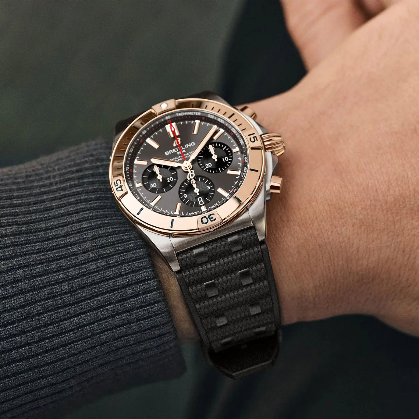 Chronomat B01 42, UB0134101B1S1, Box and Papers