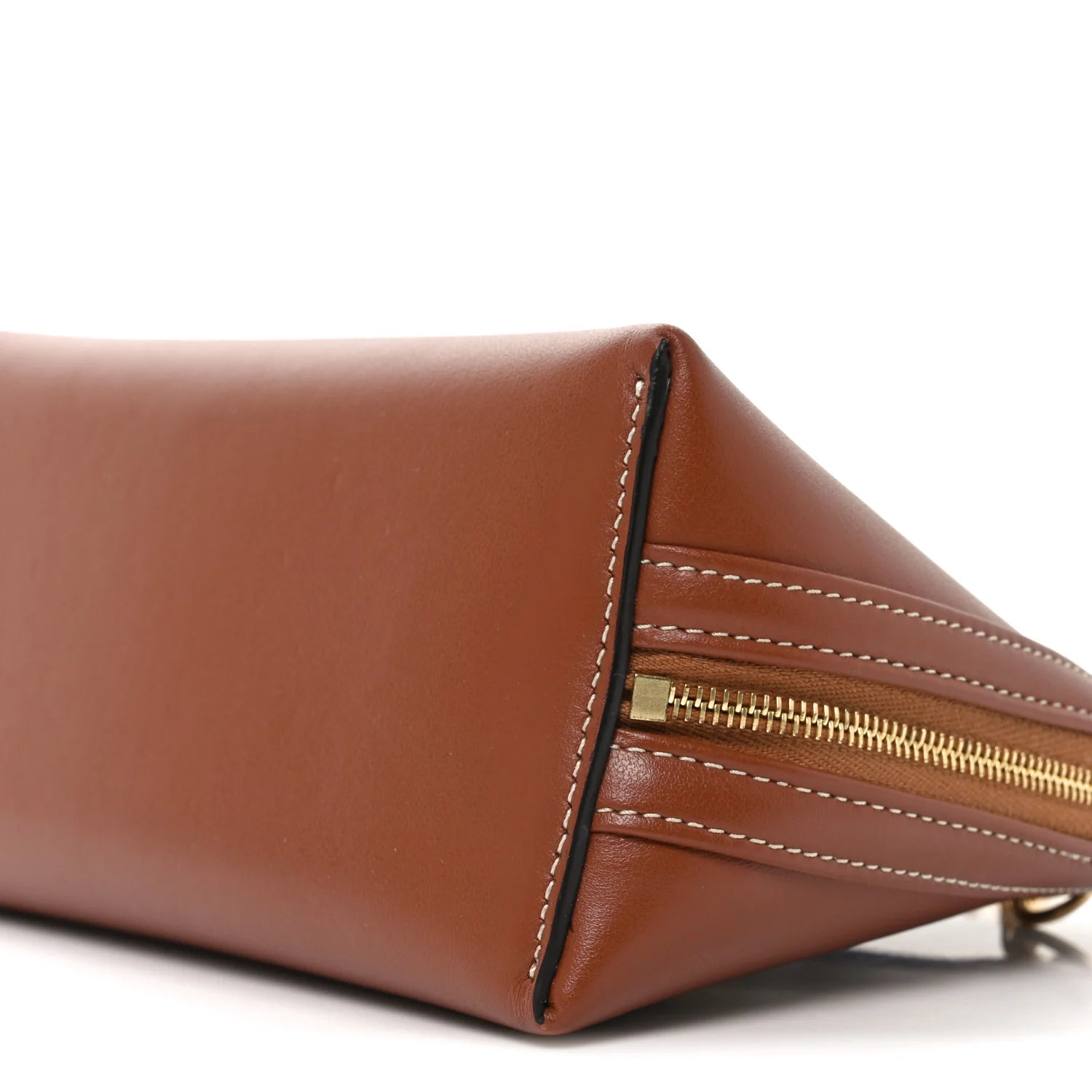 Smooth Calfskin Cuir Triomphe Clutch on Chain Tan