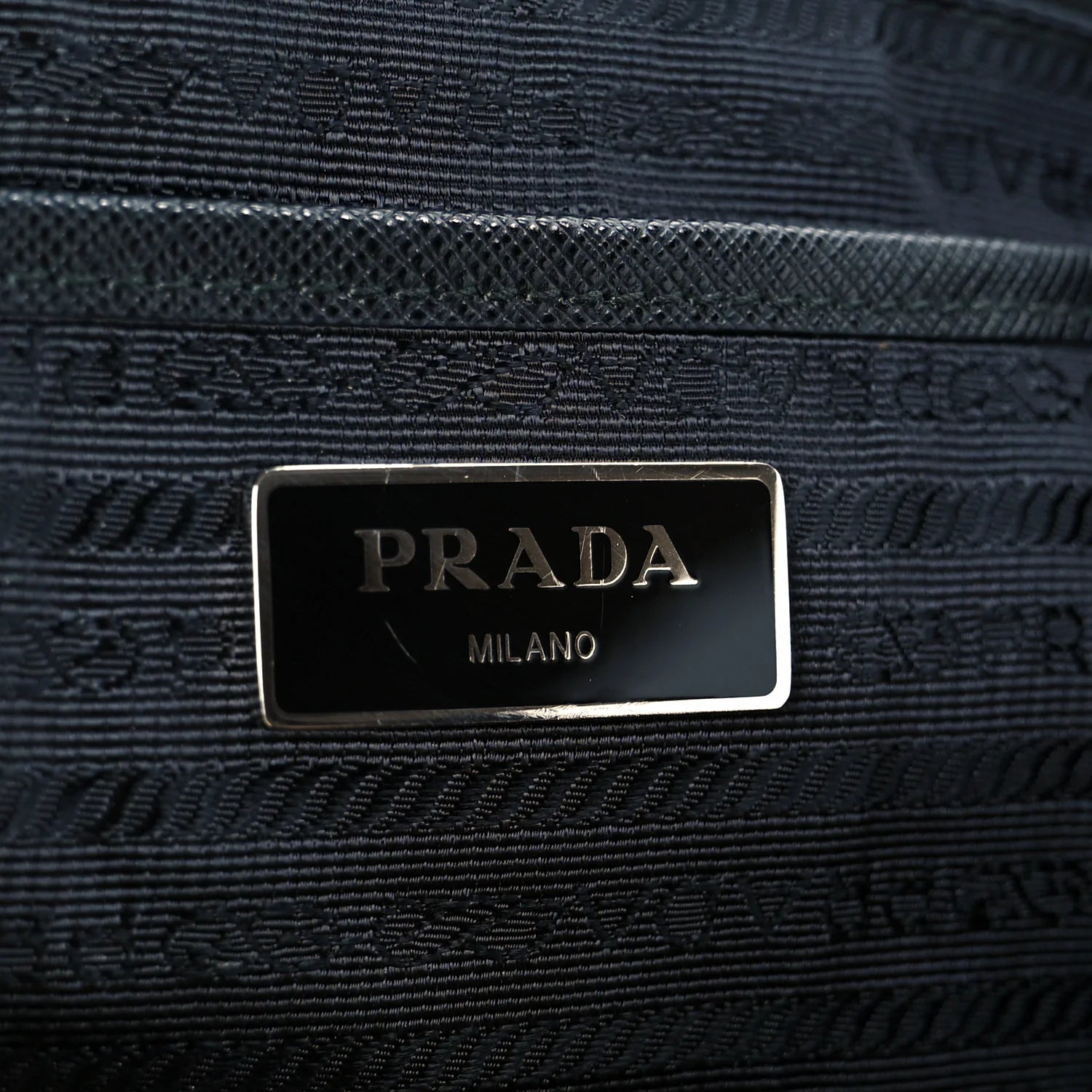 Nylon Vela Medium Backpack Tundra