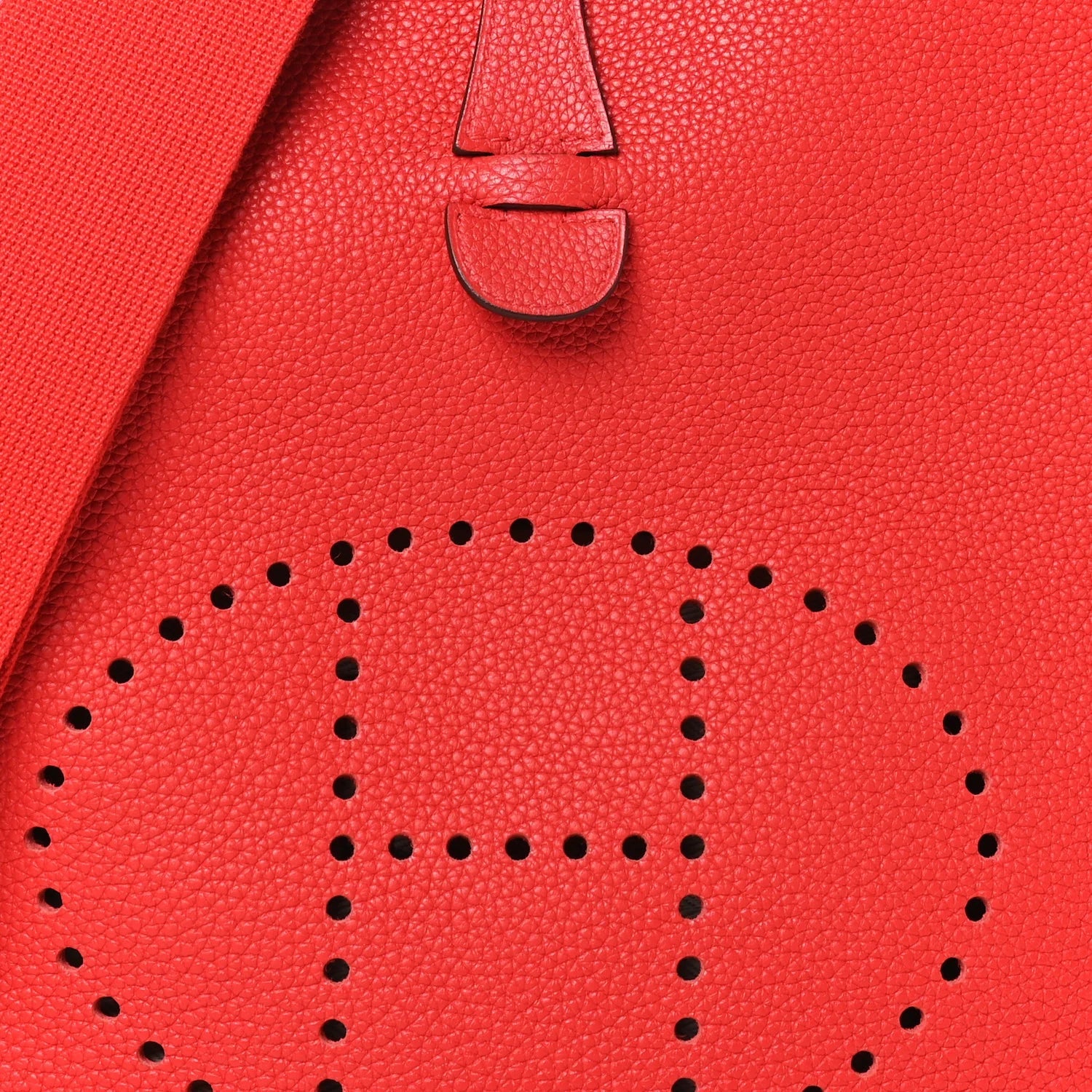 Taurillon Clemence EVELYNE III PM Rouge De Coeur