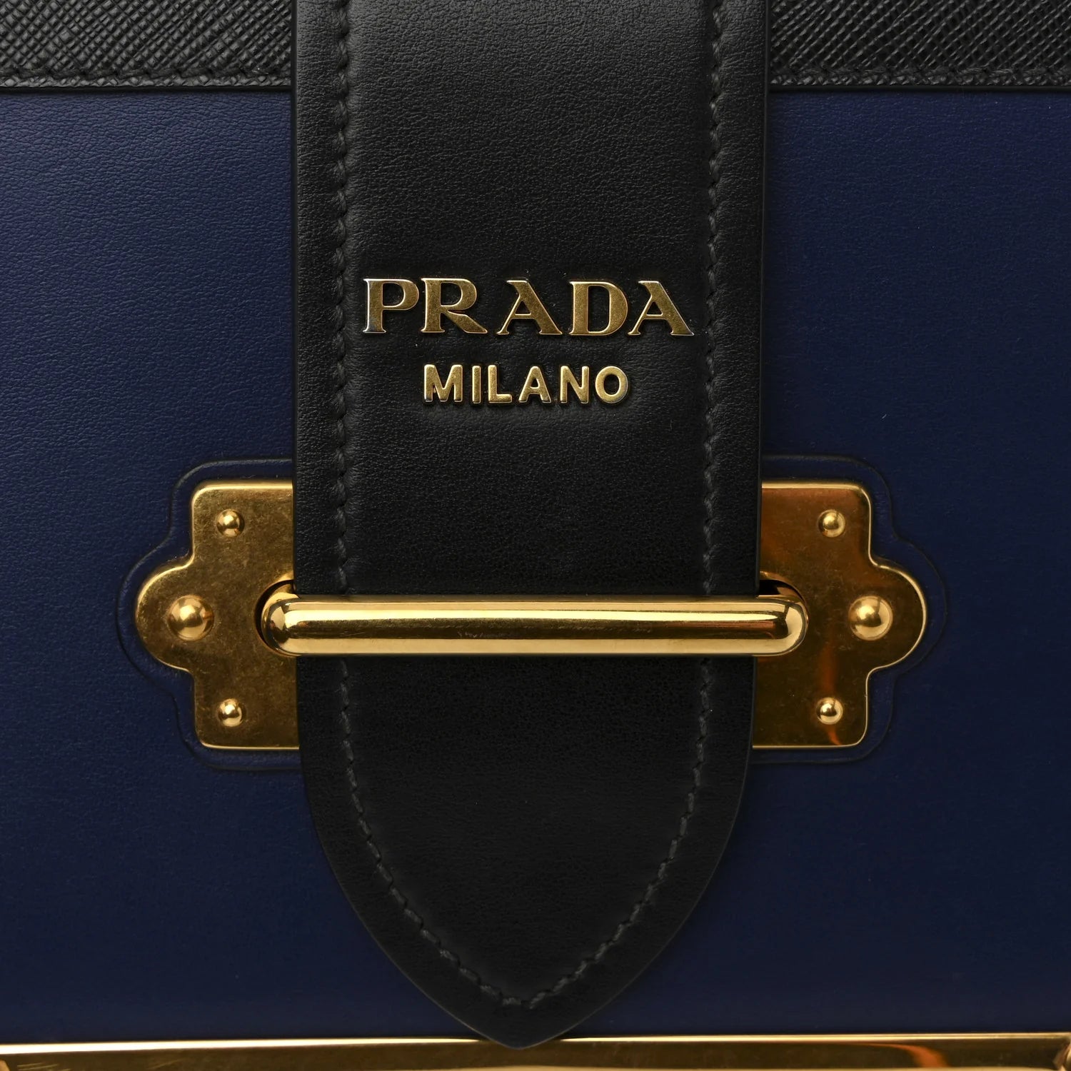 City Calf Saffiano Cahier Bag Bluette Black