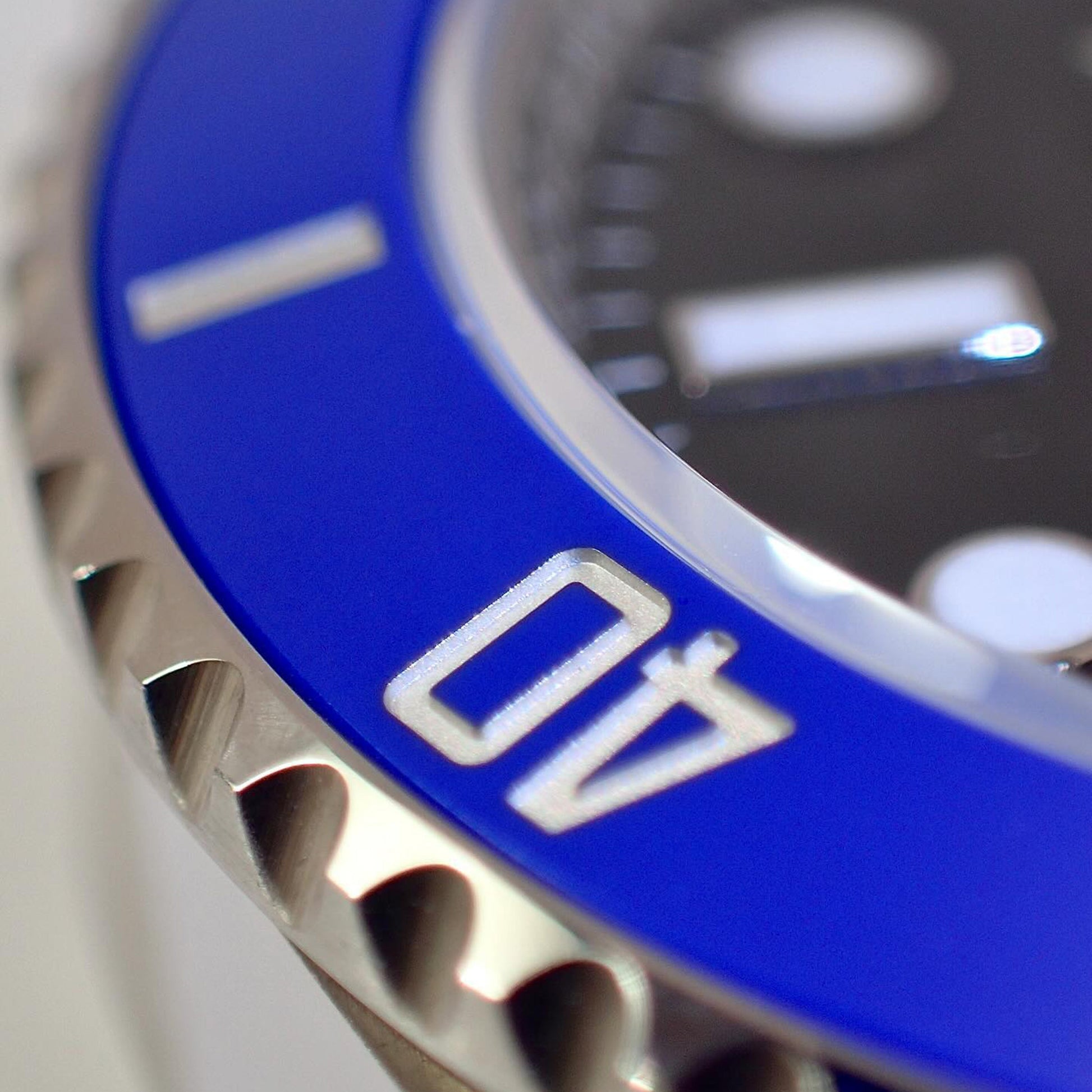 Submariner Date 18 Ct White Gold Ref# 126619LB-0003